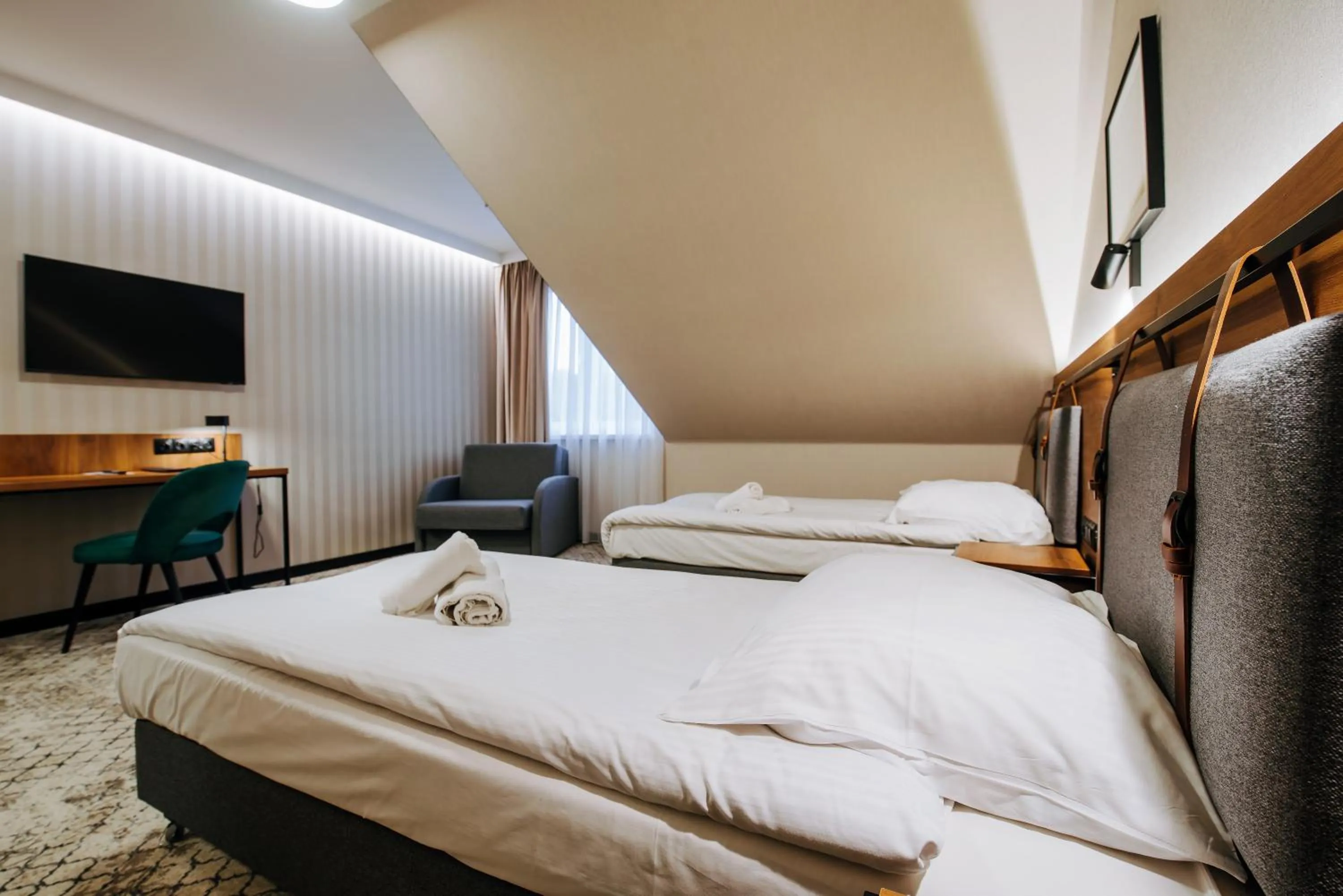 Bed in Hotel Cztery Pory Roku