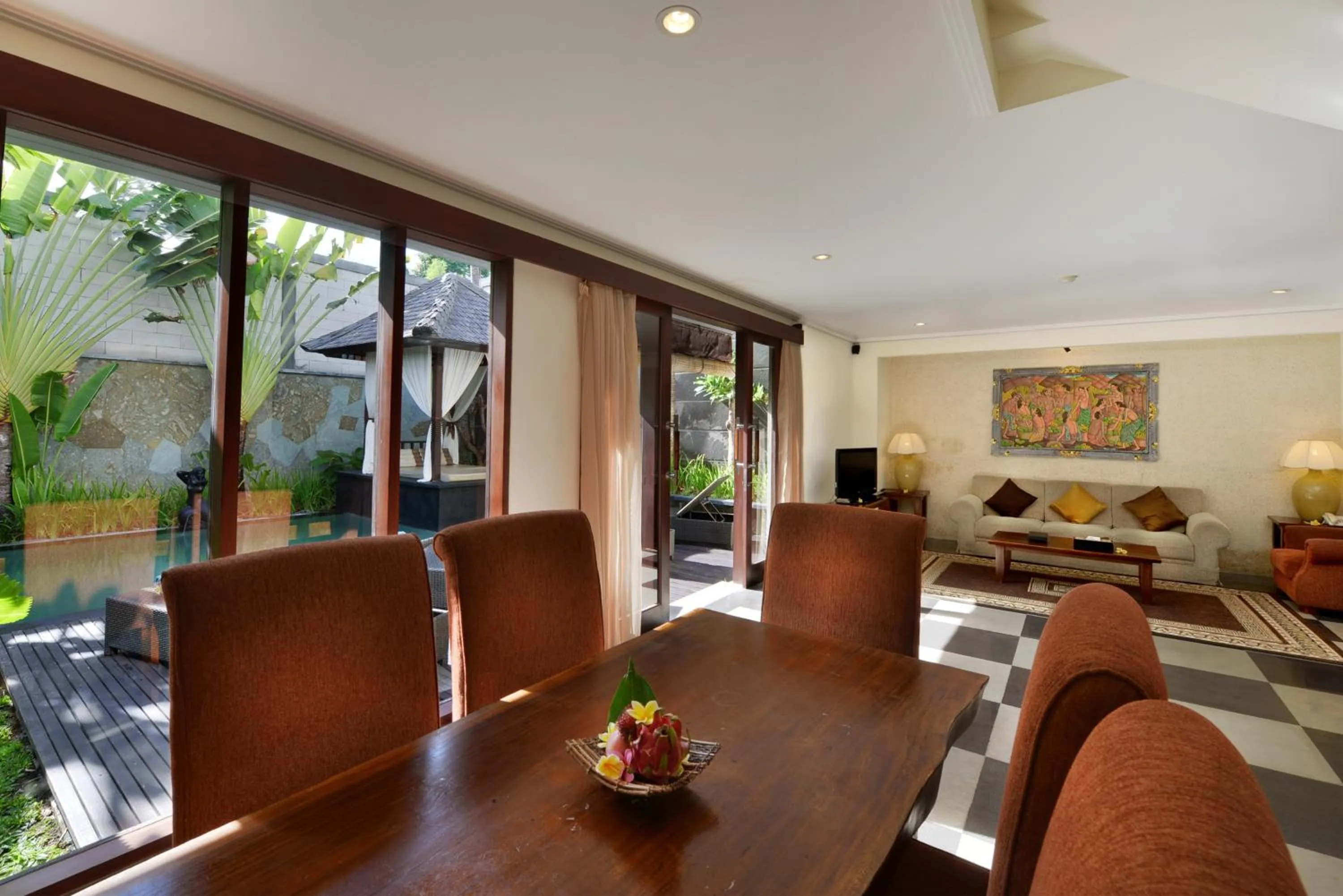 Day in The Khayangan Dreams Villa, Seminyak