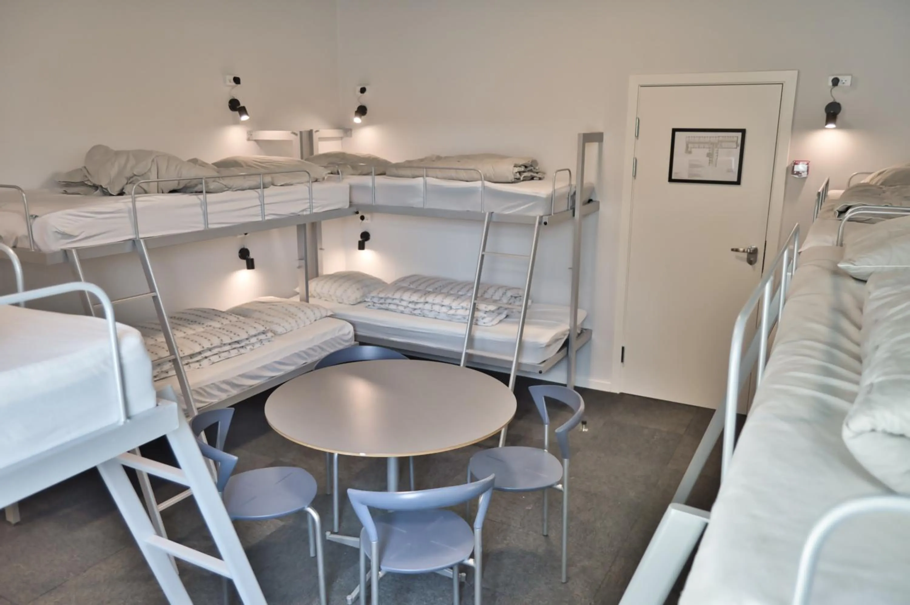 Bed in 12-Bed Mixed Dormitory in Danhostel Aarhus City