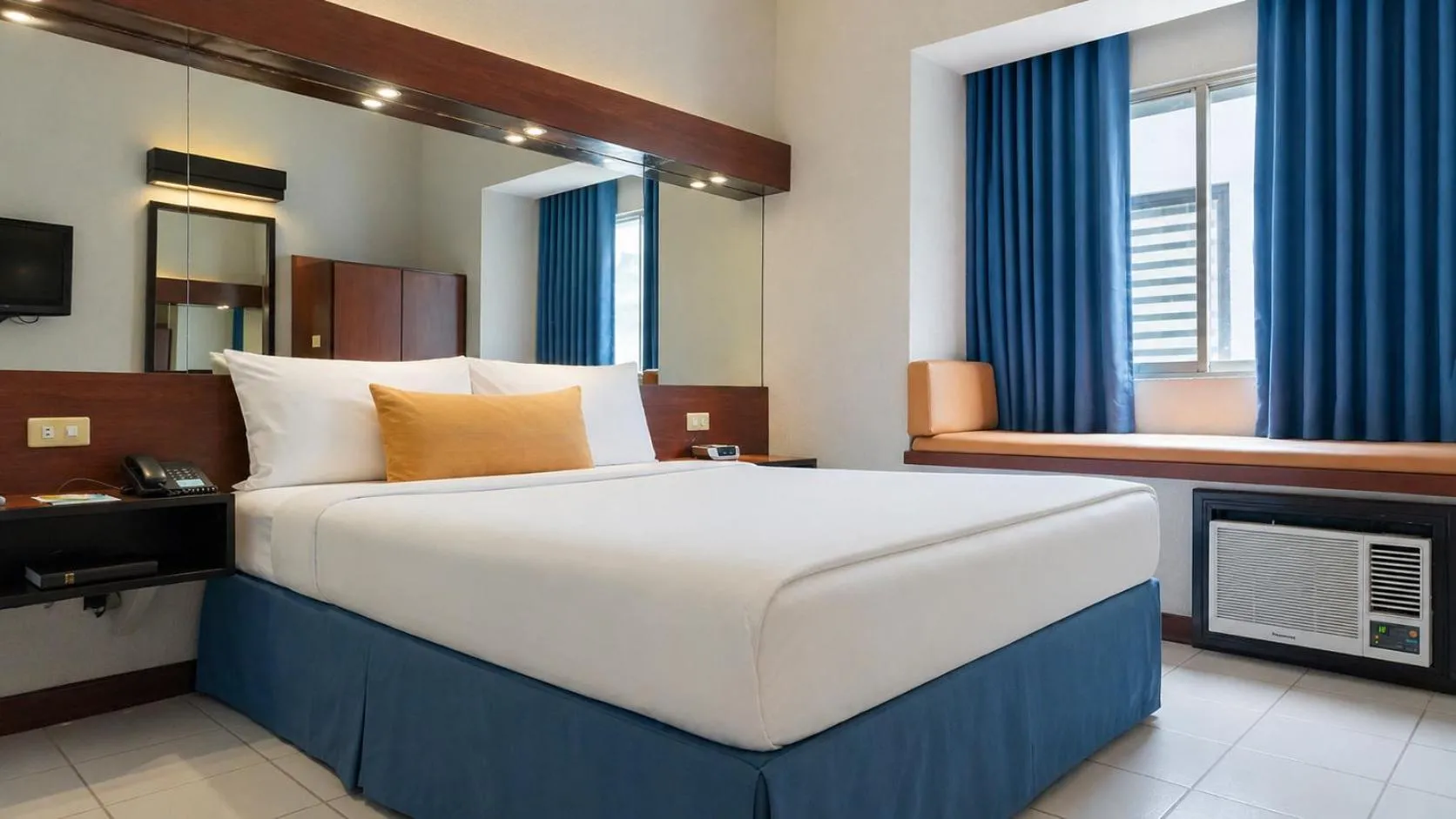 Bed in Microtel by Wyndham Eagle Ridge