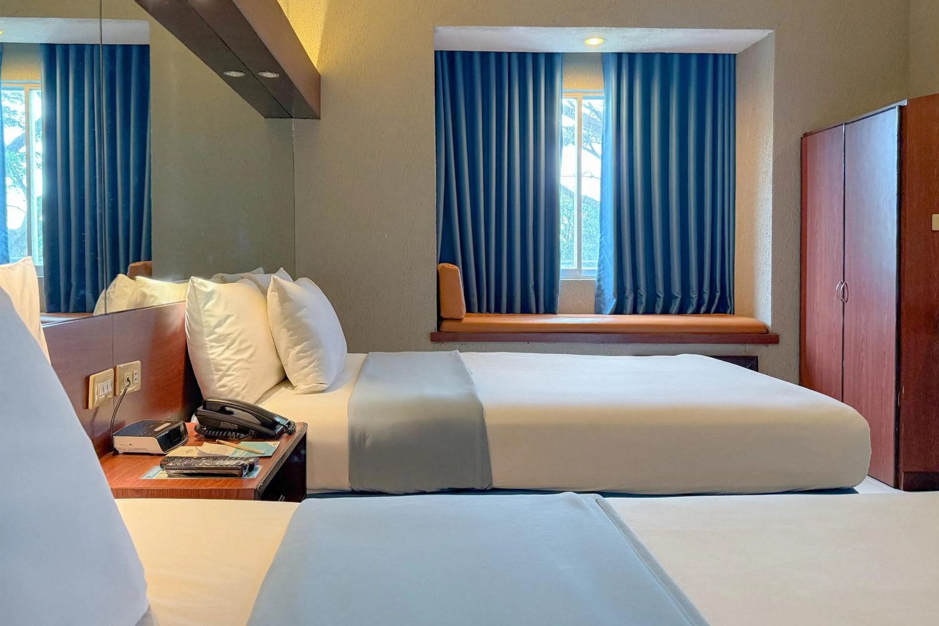 Bed in Microtel by Wyndham Eagle Ridge