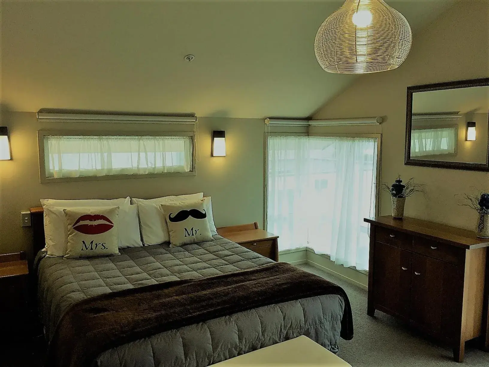 Bed in Bucklands Beach Waterfront Motel Bed in Bucklands Beach Waterfront Motel