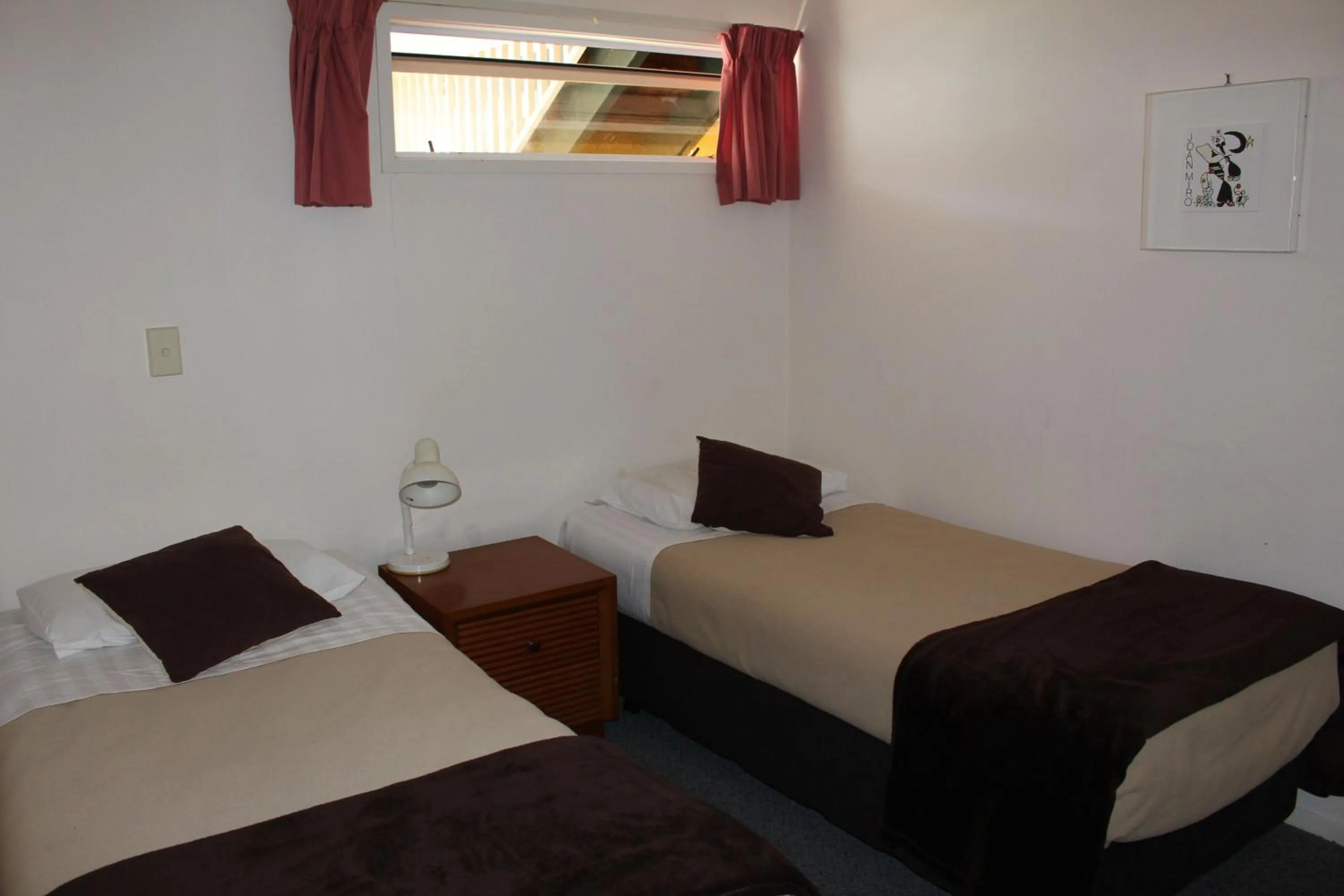 Bed in Bucklands Beach Waterfront Motel