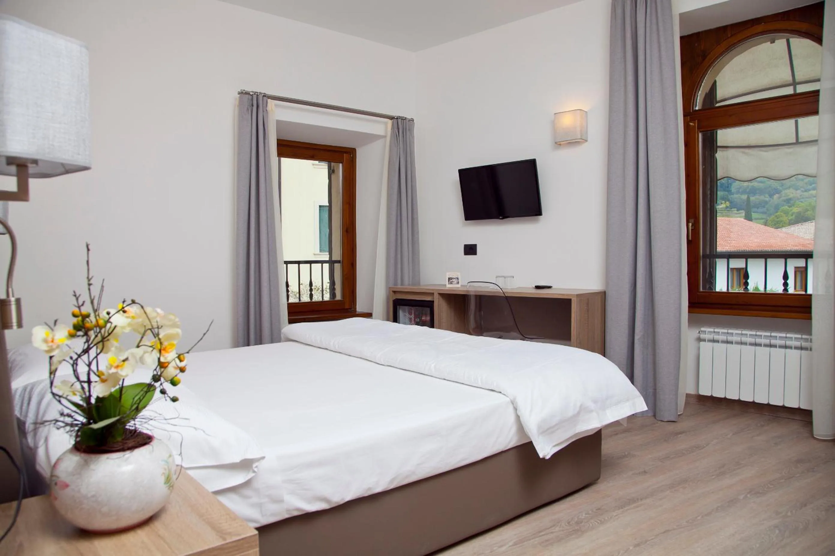 Bed in Albergo Grobberio
