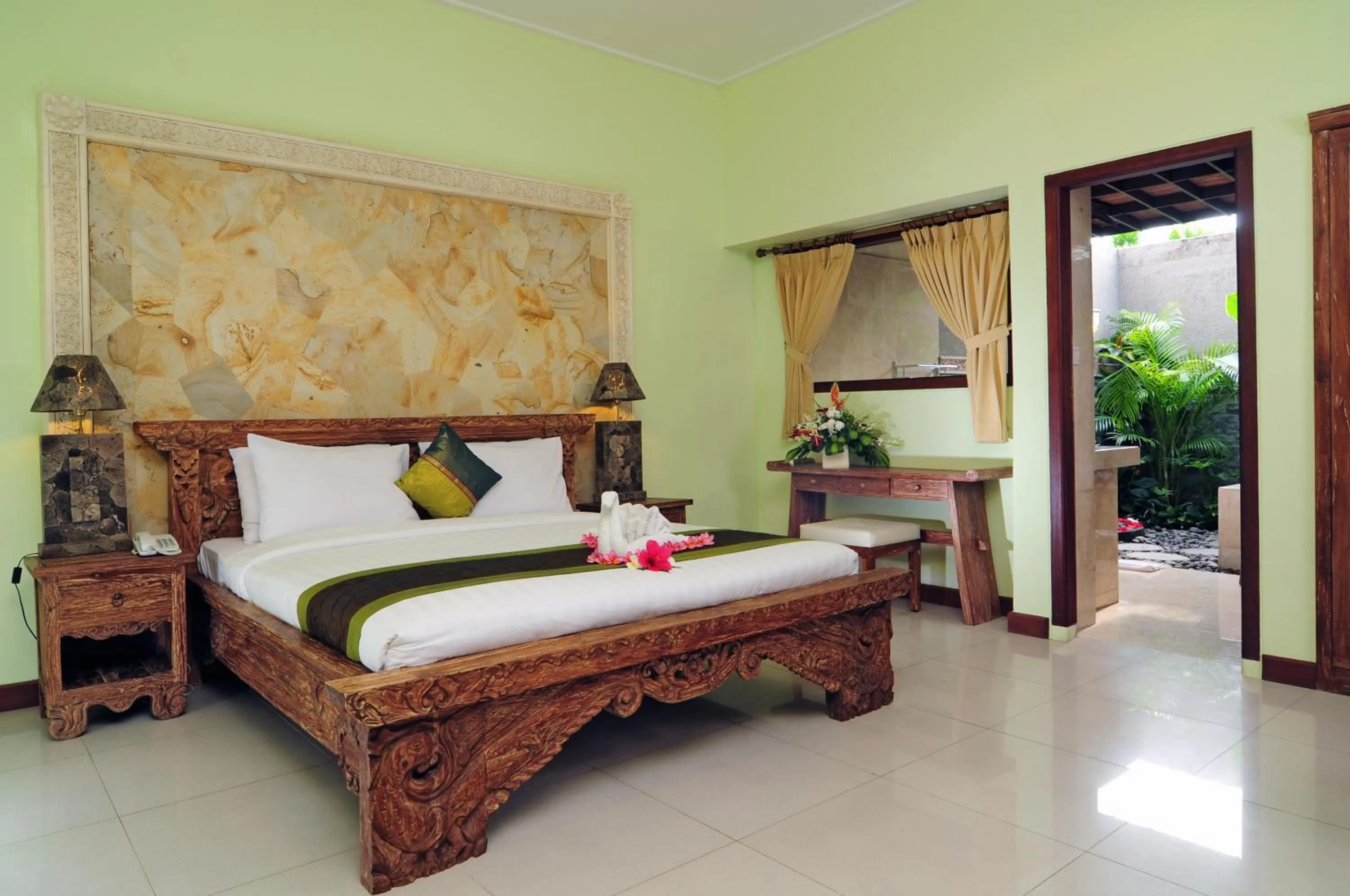 Bed in Bali Aroma Exclusive Villas