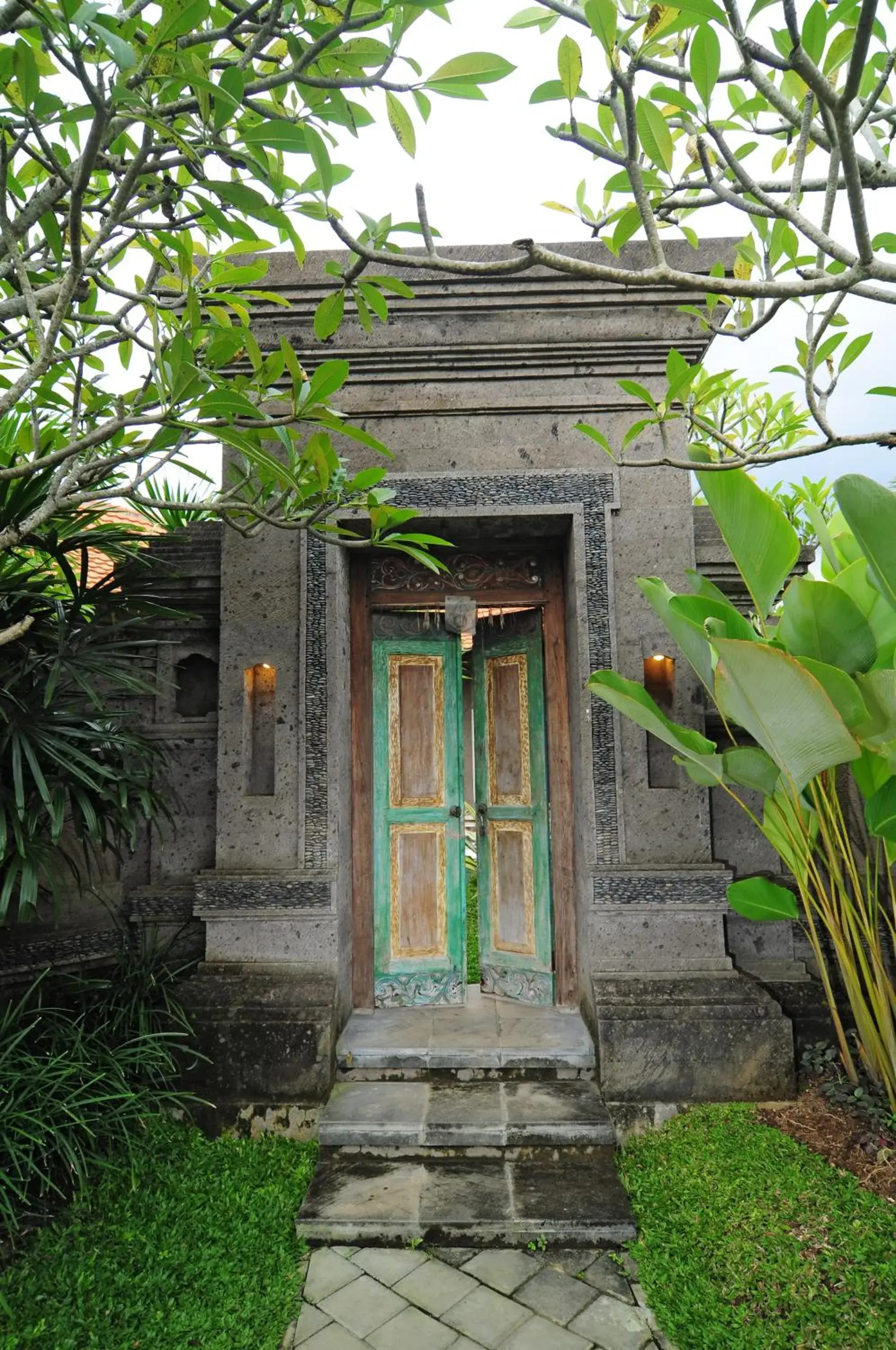 Facade/entrance in Bali Aroma Exclusive Villas Facade/entrance in Bali Aroma Exclusive Villas