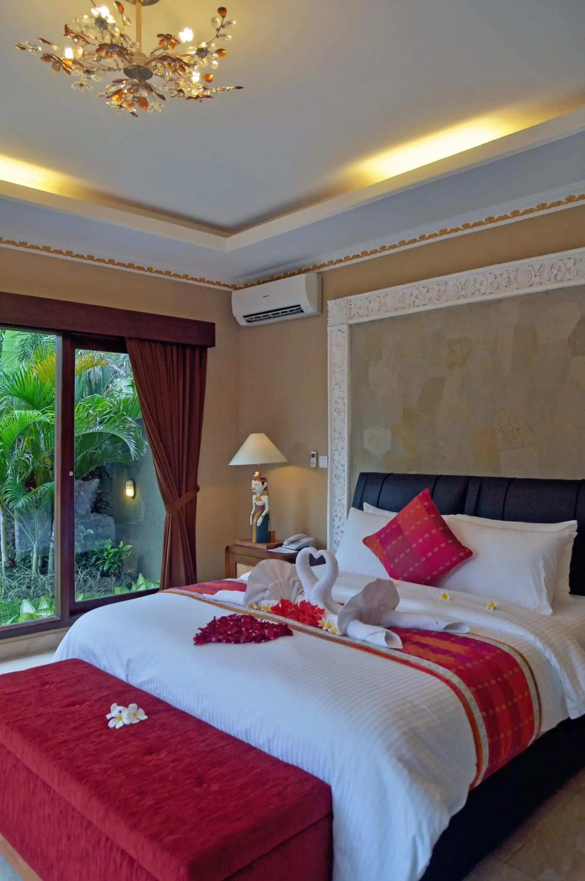 Bed in Bali Aroma Exclusive Villas Bed in Bali Aroma Exclusive Villas