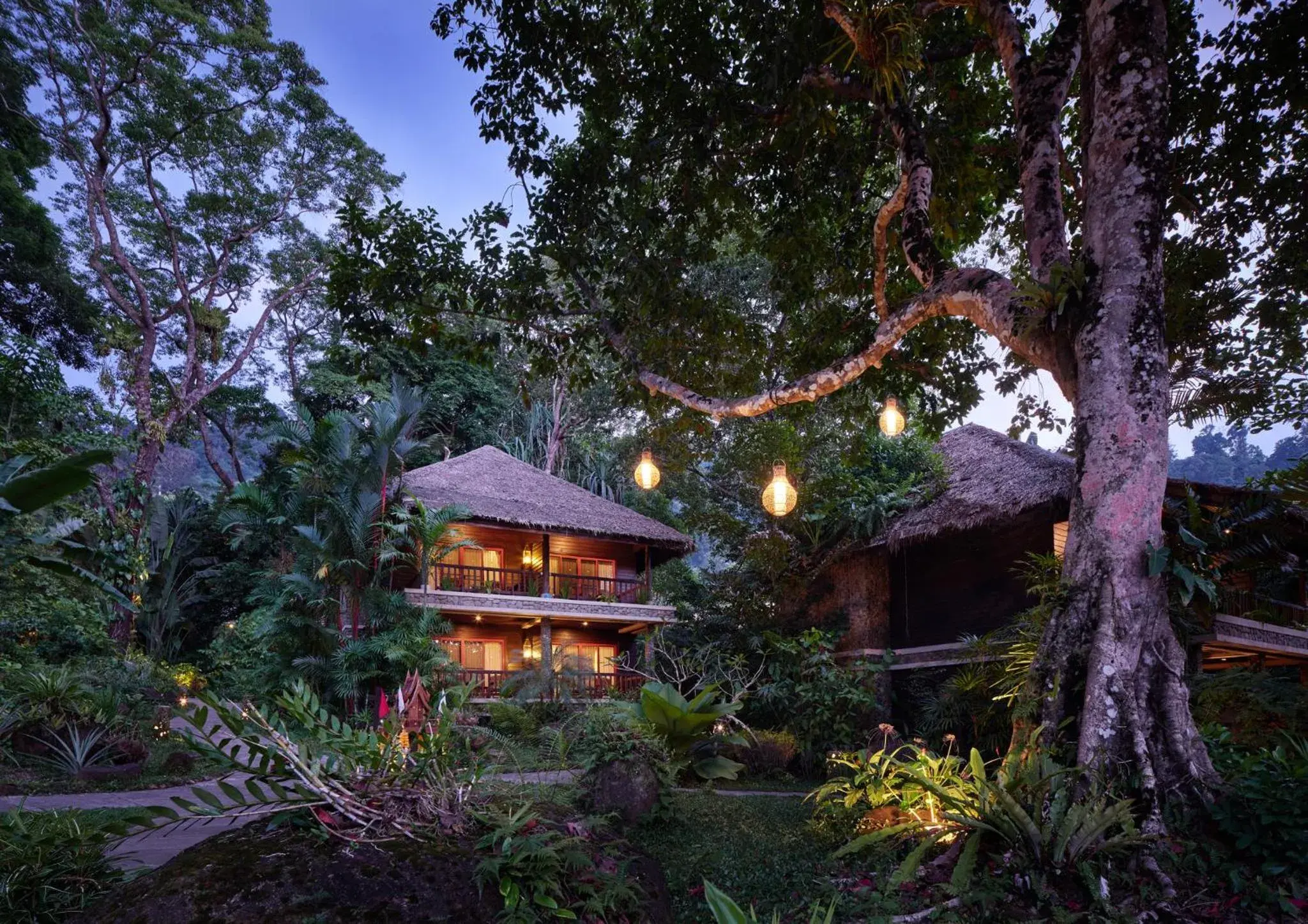 Garden view in Khaolak Paradise Resort Garden view in Khaolak Paradise Resort