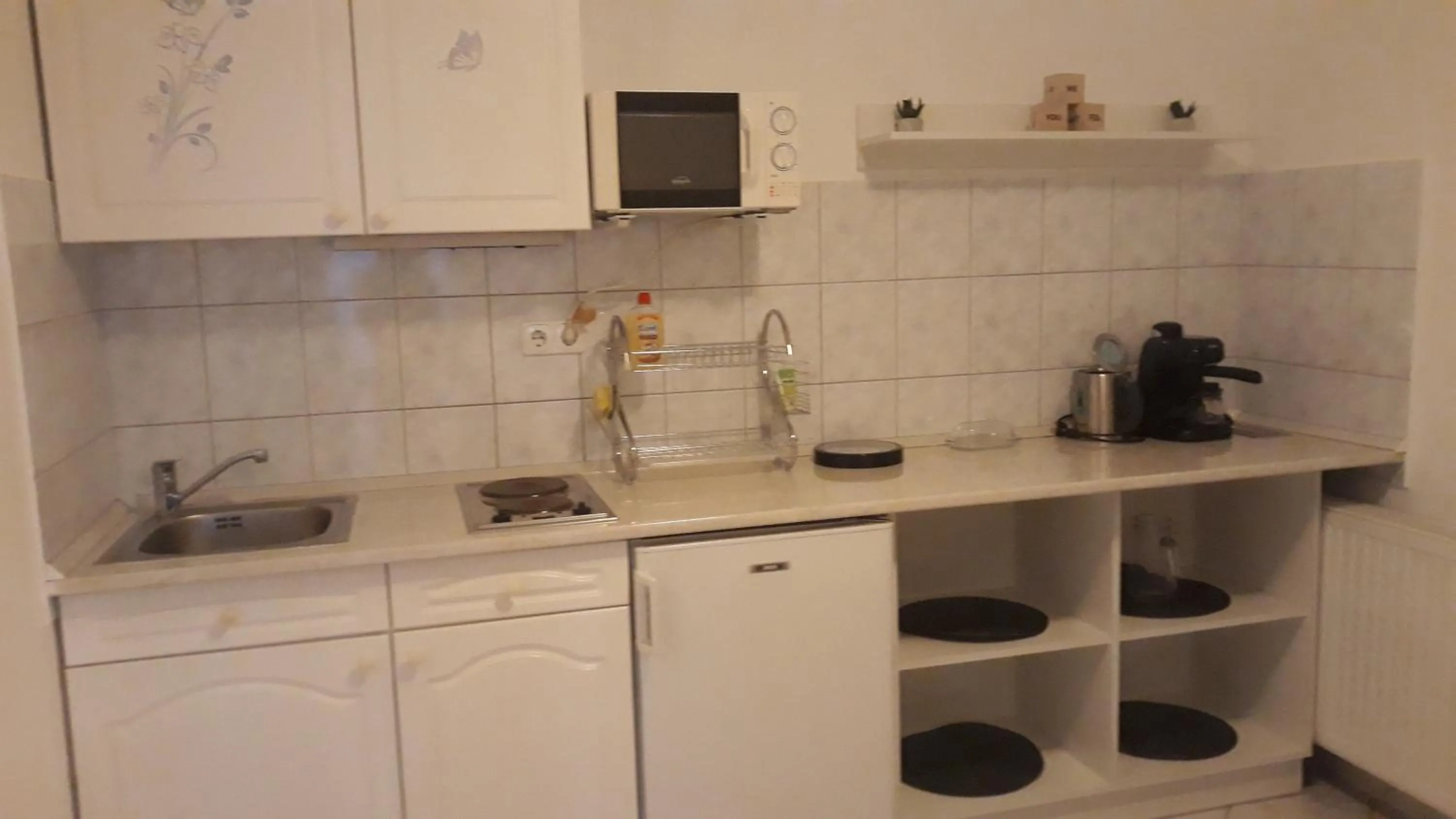 Coffee/tea facilities in Szalóky Apartmanház