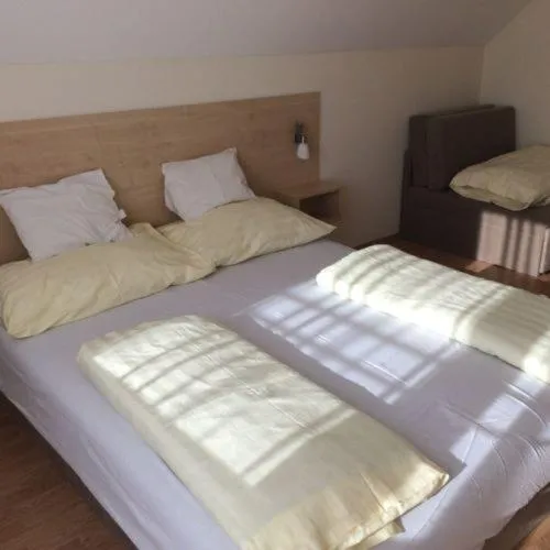 Photo of the whole room, Bed in Szalóky Apartmanház