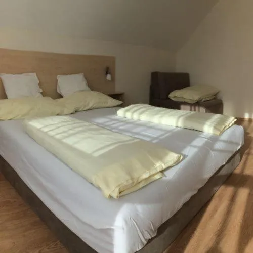 Bedroom, Bed in Szalóky Apartmanház