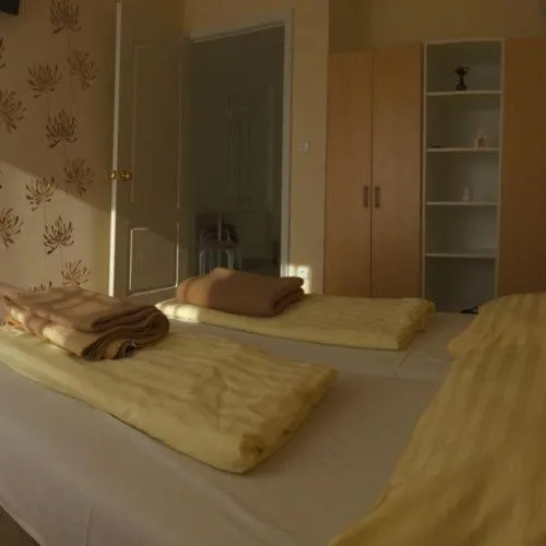 Bedroom, Bed in Szalóky Apartmanház