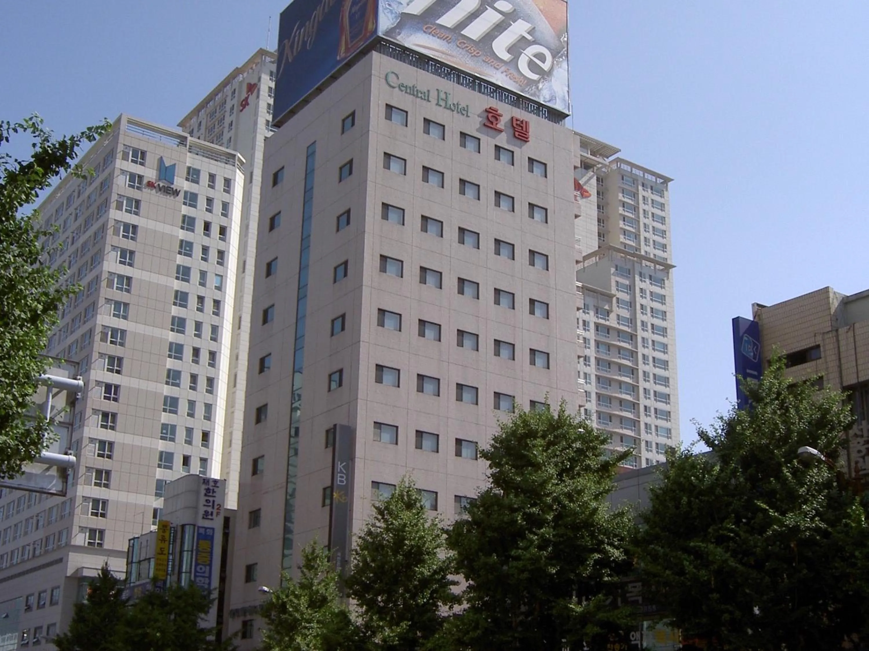 Property building in Busan Central Hotel