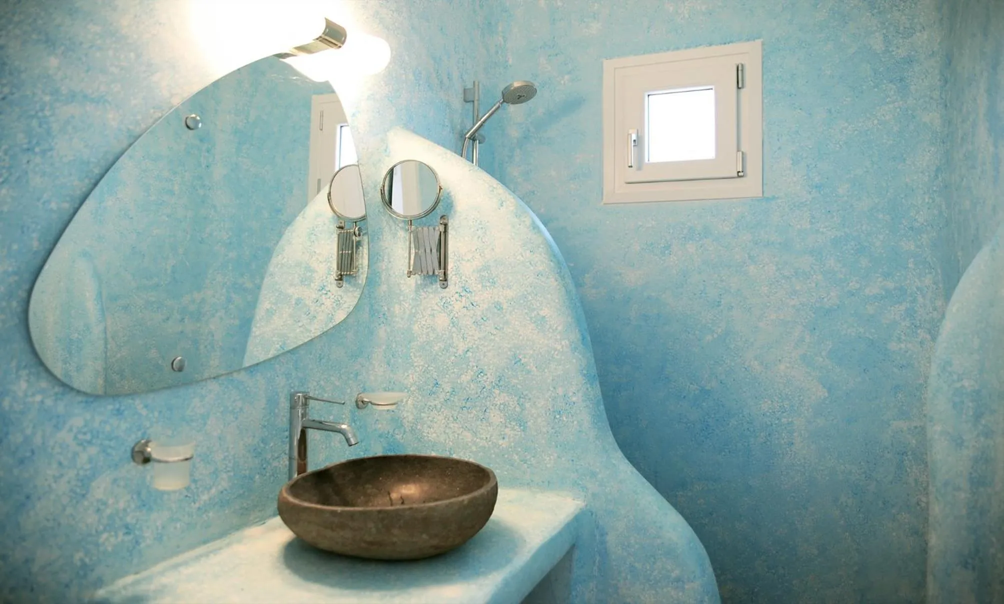 Bathroom in Evriali Beachfront