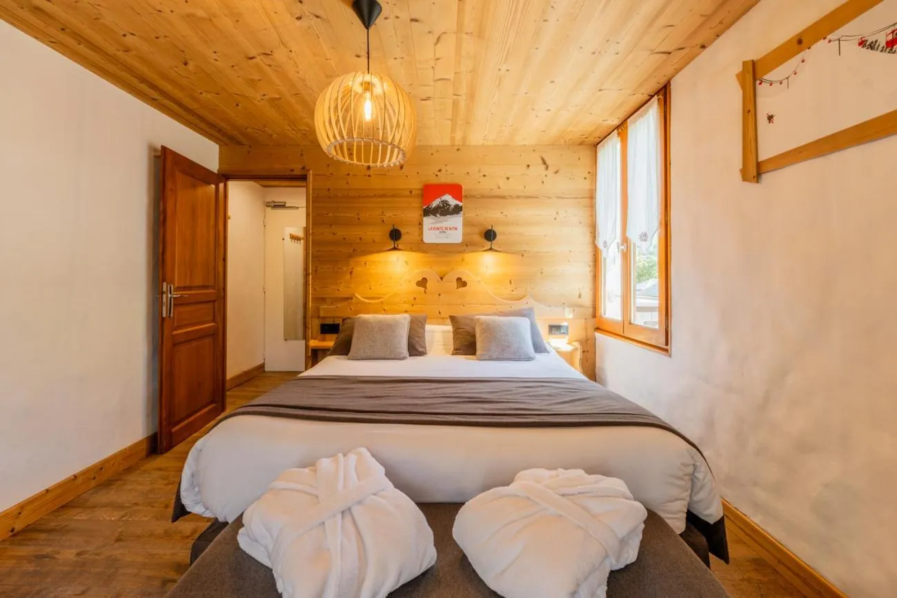 Bed in Hôtel Le Sporting