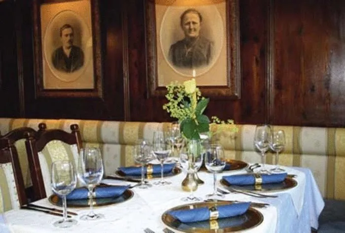 Restaurant/places to eat in Apparthotel Panorama