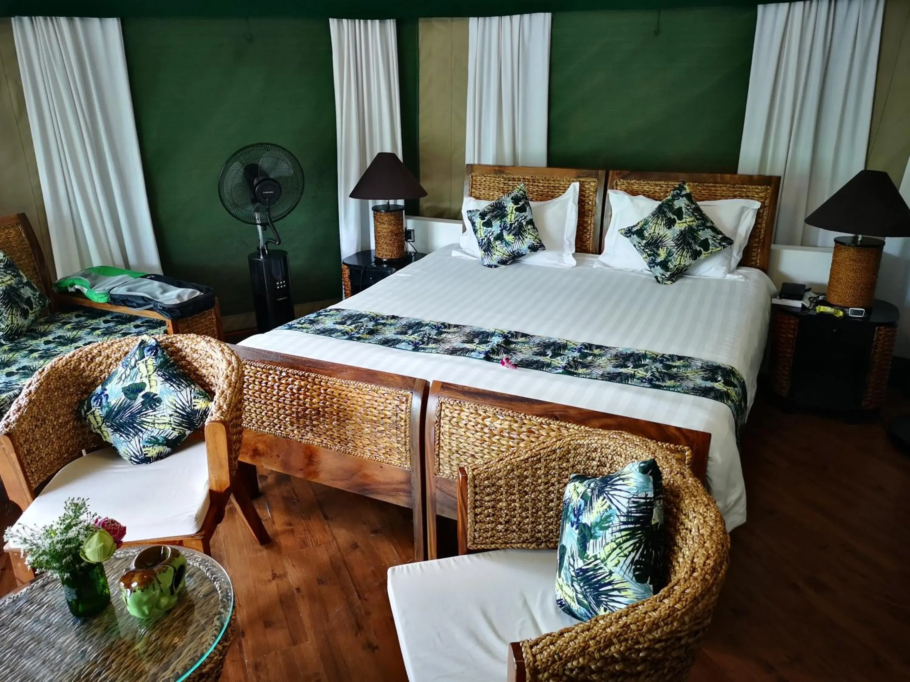 Bed in Canvas & Orchids Retreat Bed in Canvas & Orchids Retreat