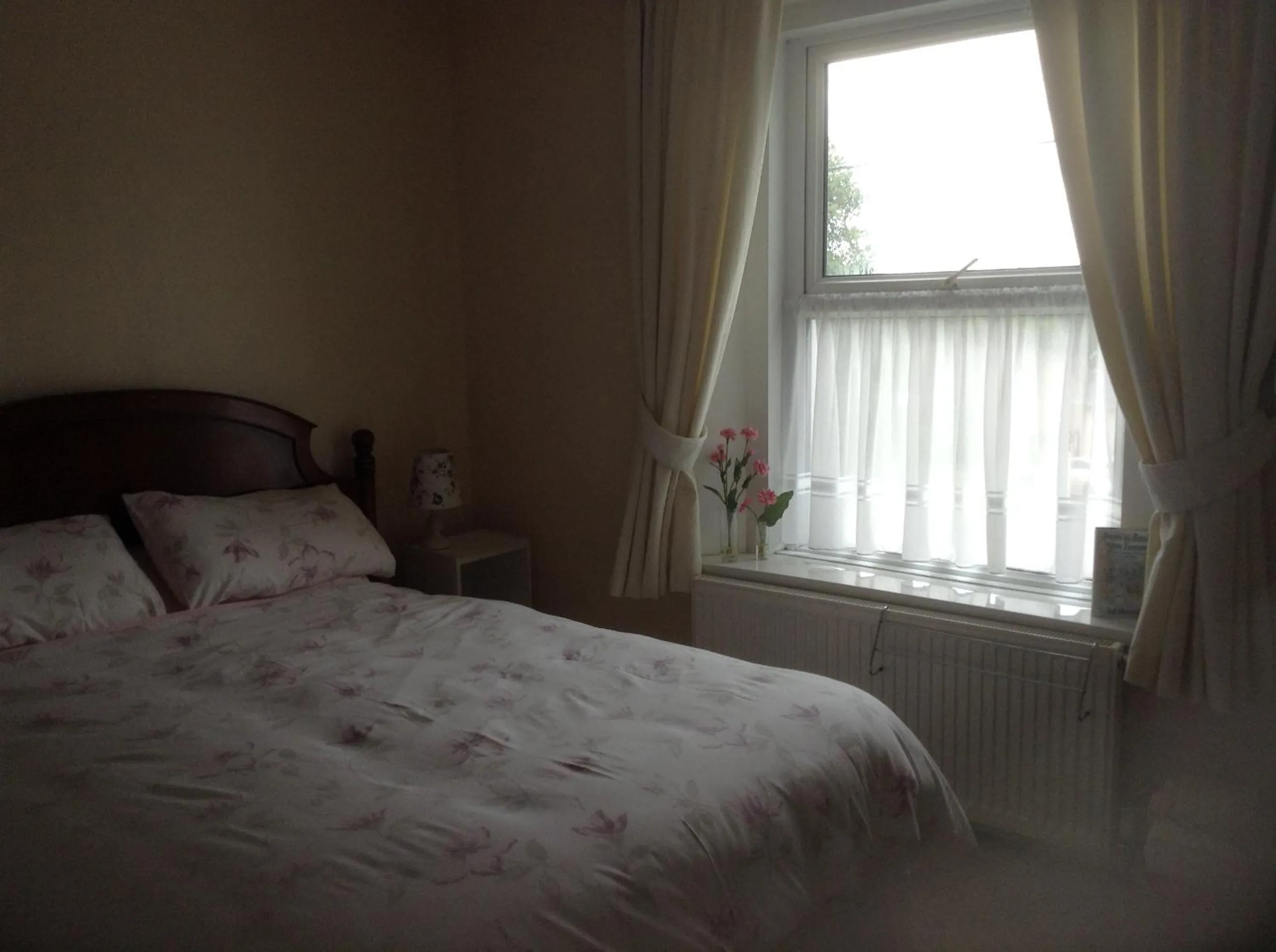 Bed in Drakewalls Bed And Breakfast