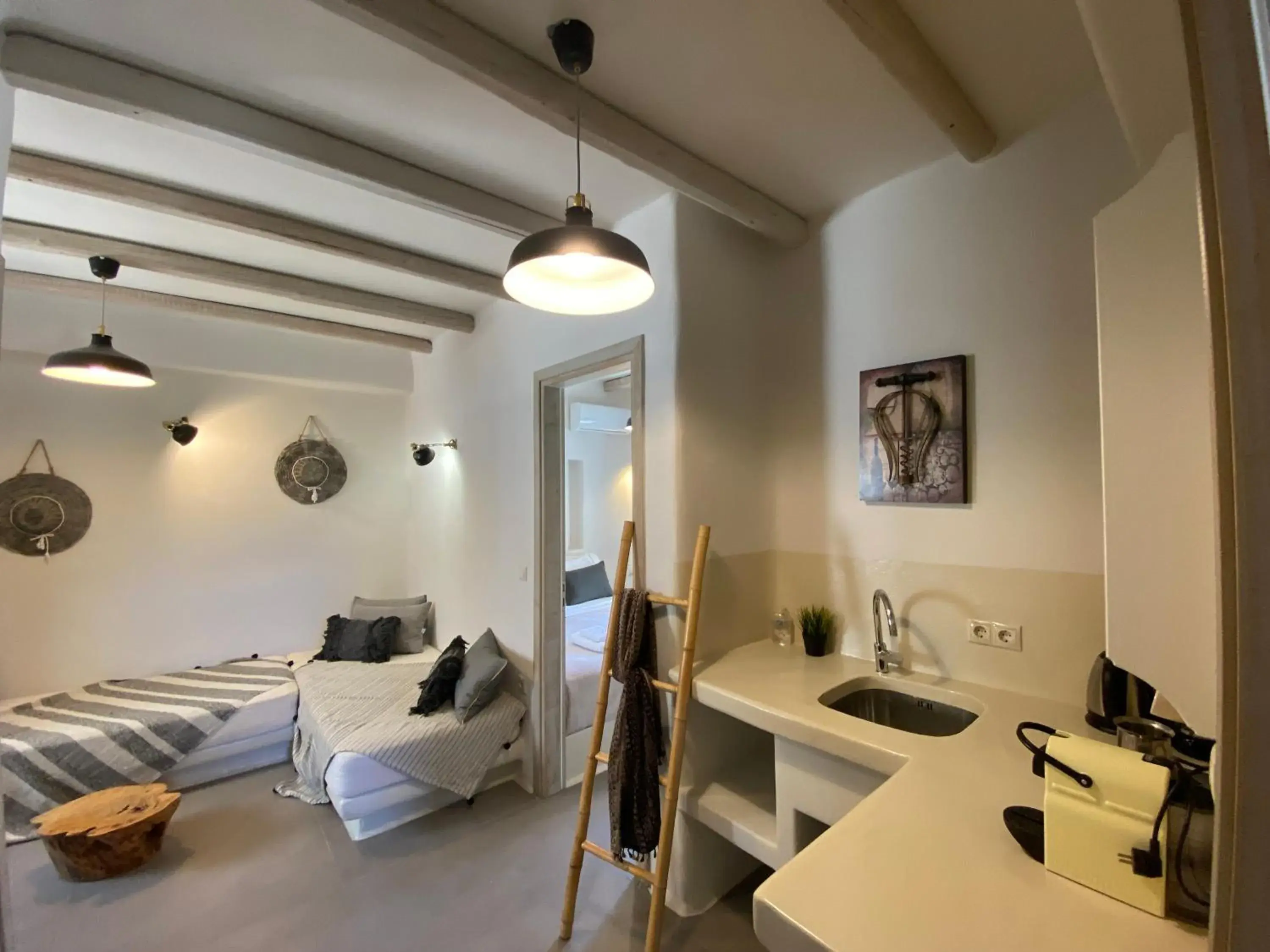 Apartment - single occupancy in Ampelos Suites Apartment - single occupancy in Ampelos Suites