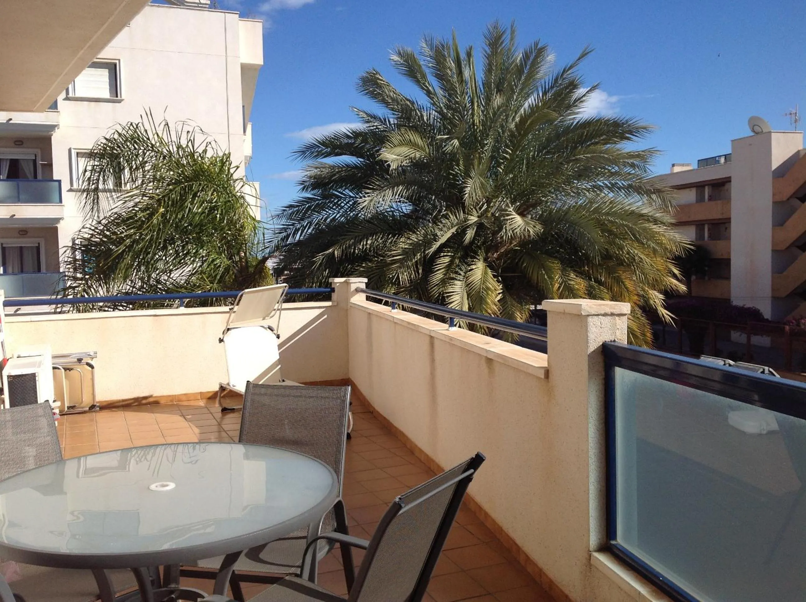 Playamarina 1 Reception