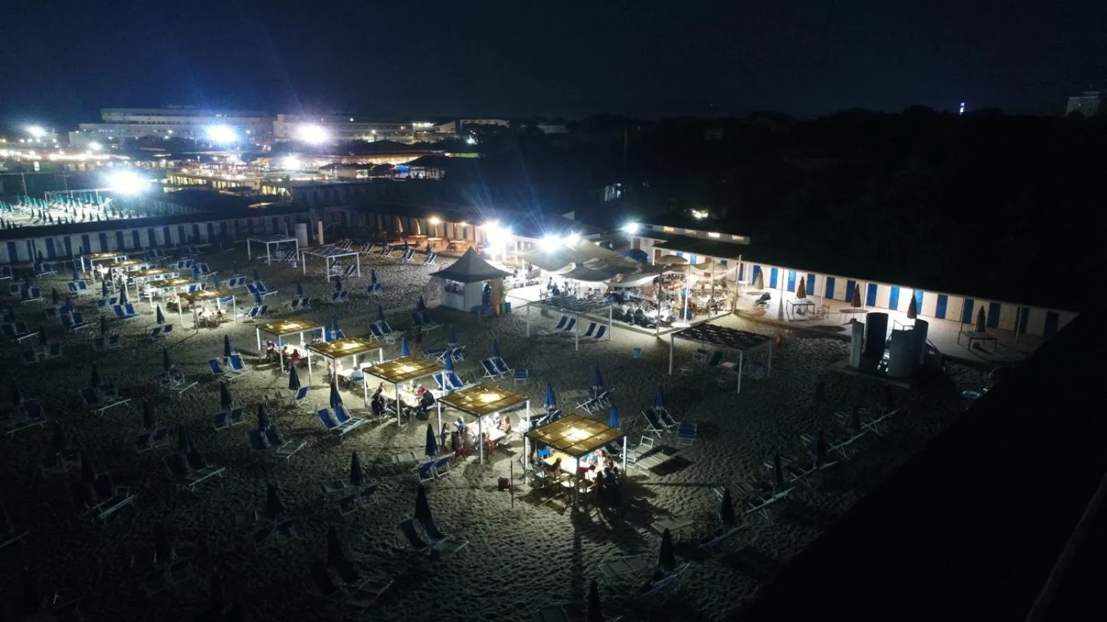 Night in Cosmopolitan Golf & Beach Resort