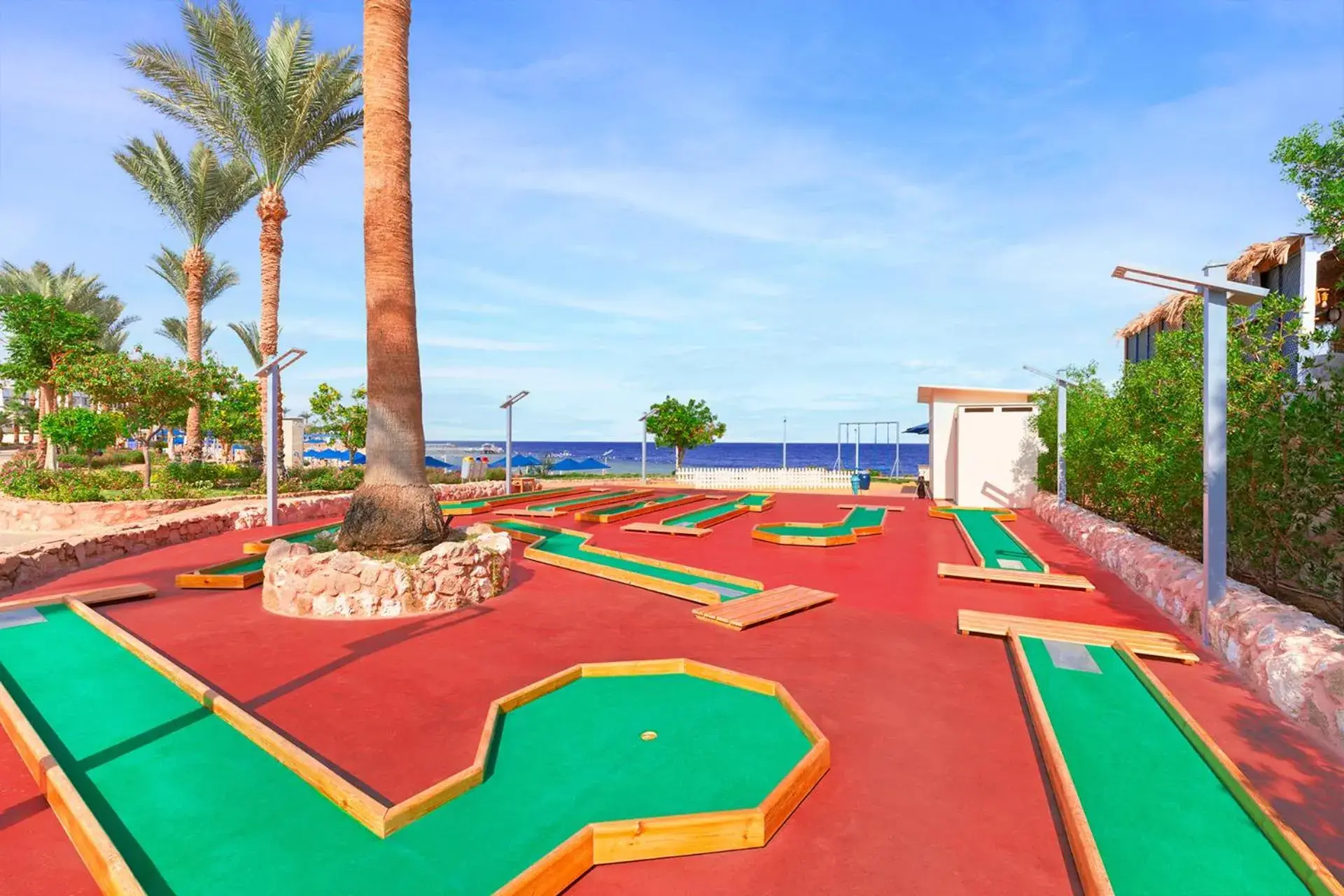 Minigolf in Pickalbatros Royal Grand Sharm - Adults Friendly 16 Years Plus