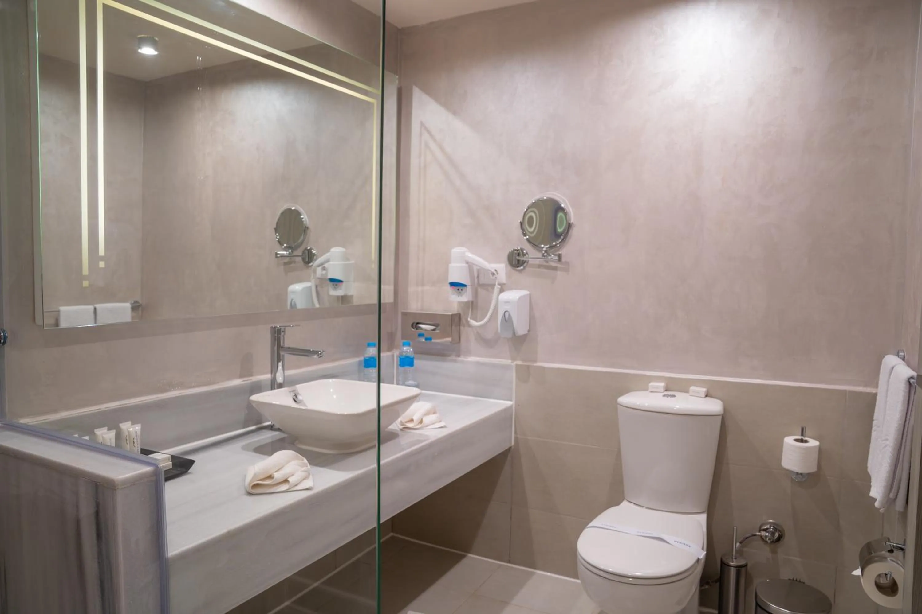 Toilet in Pickalbatros Royal Grand Sharm - Adults Friendly 16 Years Plus