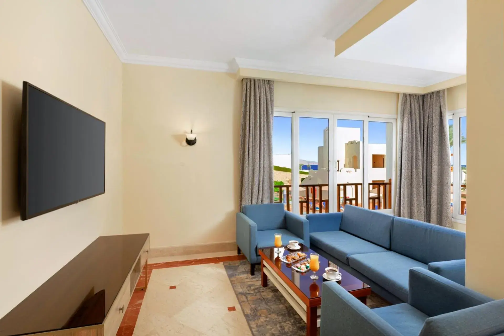 Living room, Seating Area in Pickalbatros Royal Grand Sharm - Adults Friendly 16 Years Plus