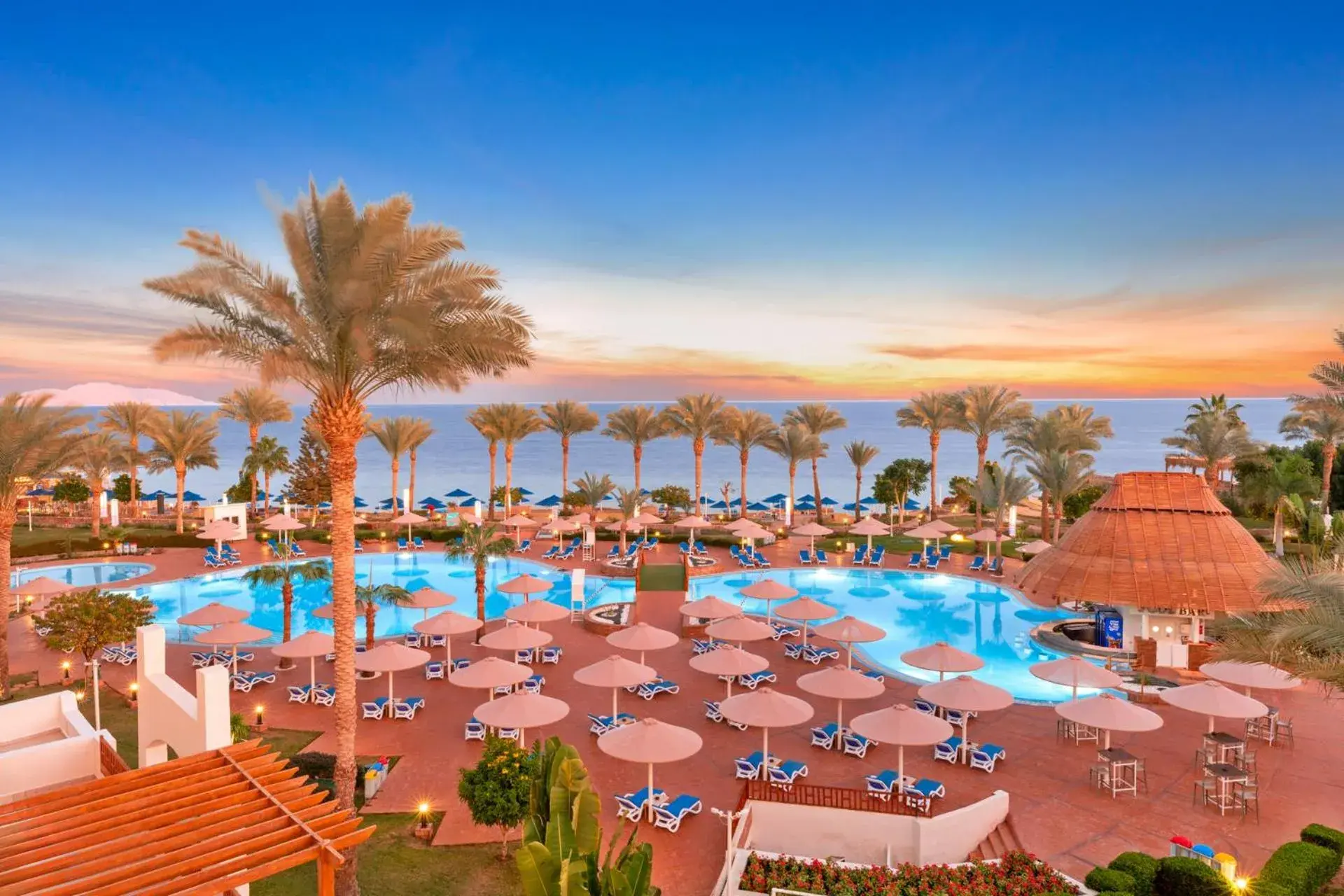 Swimming Pool in Pickalbatros Royal Grand Sharm - Adults Friendly 16 Years Plus