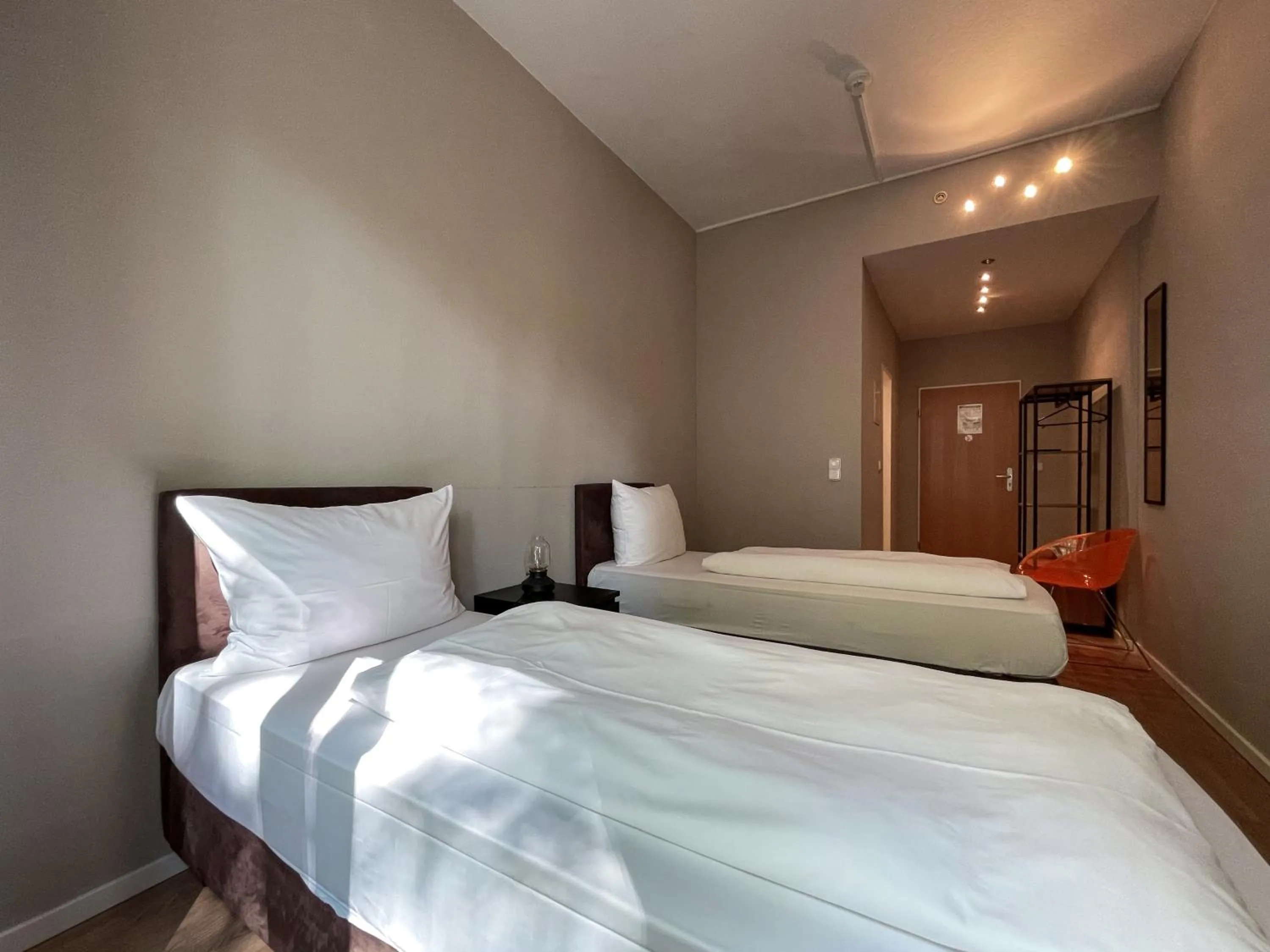 Photo of the whole room, Bed in Hotel Sendlinger Tor