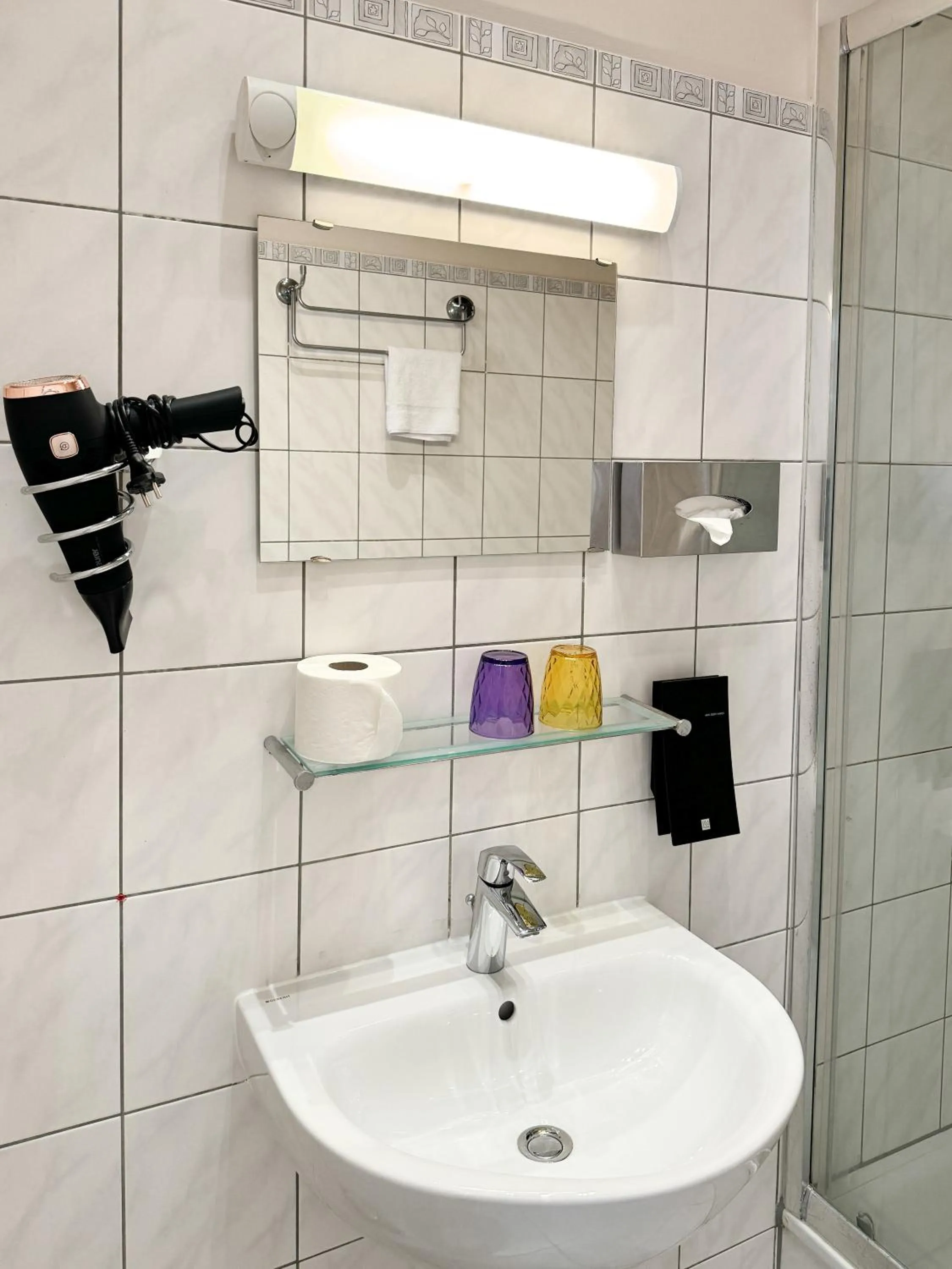 Bathroom in Hotel Sendlinger Tor