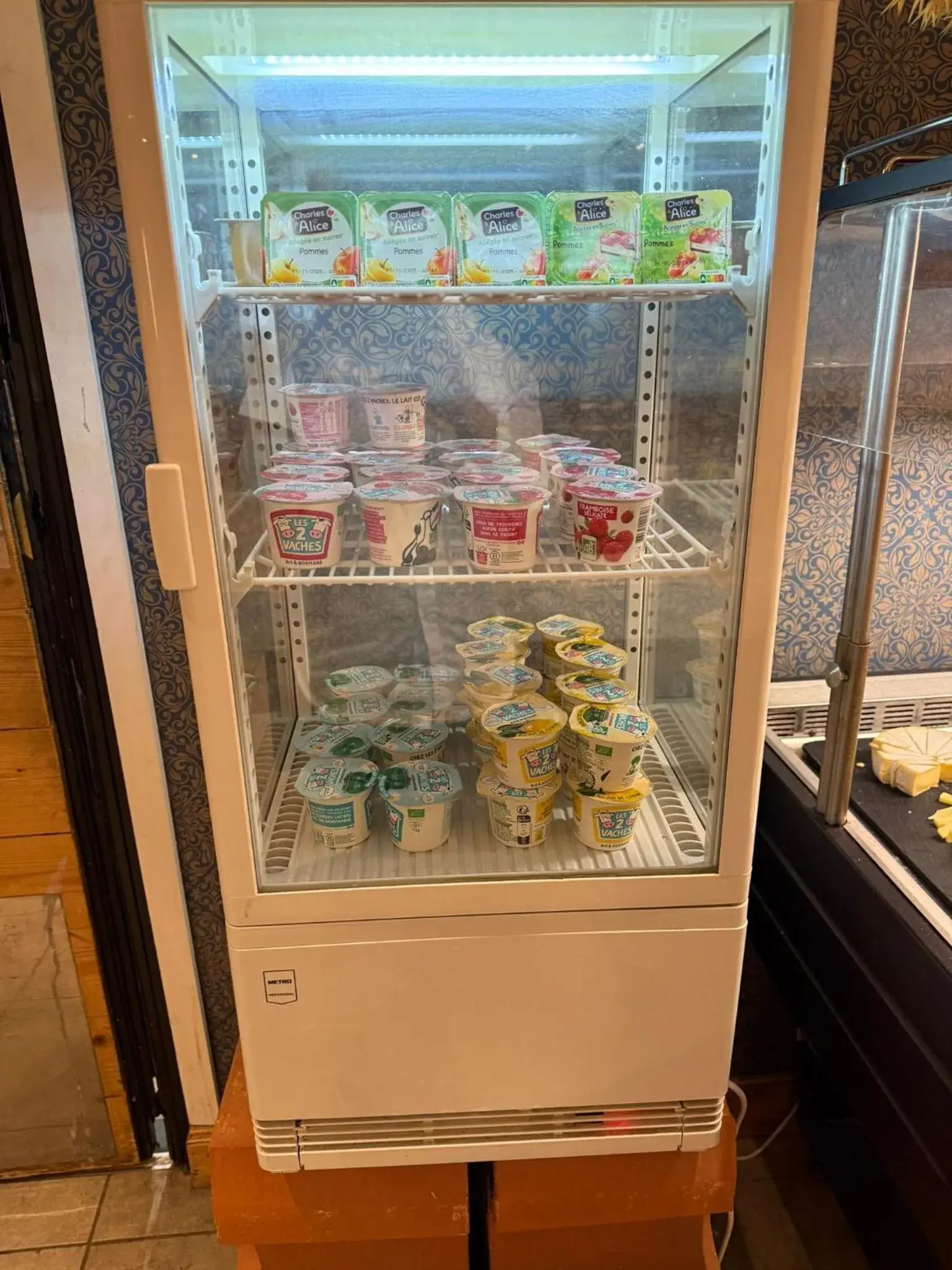 Breakfast in L'Arveyron Open House Breakfast in L'Arveyron Open House