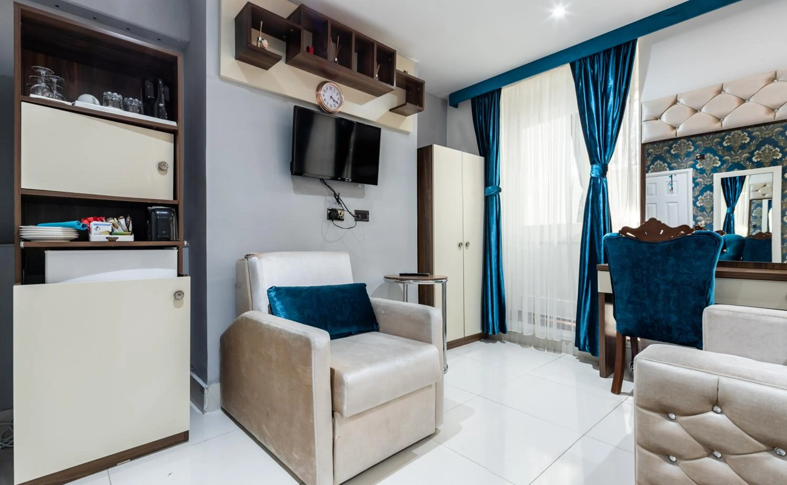 Bedroom in Vilenza Hotel