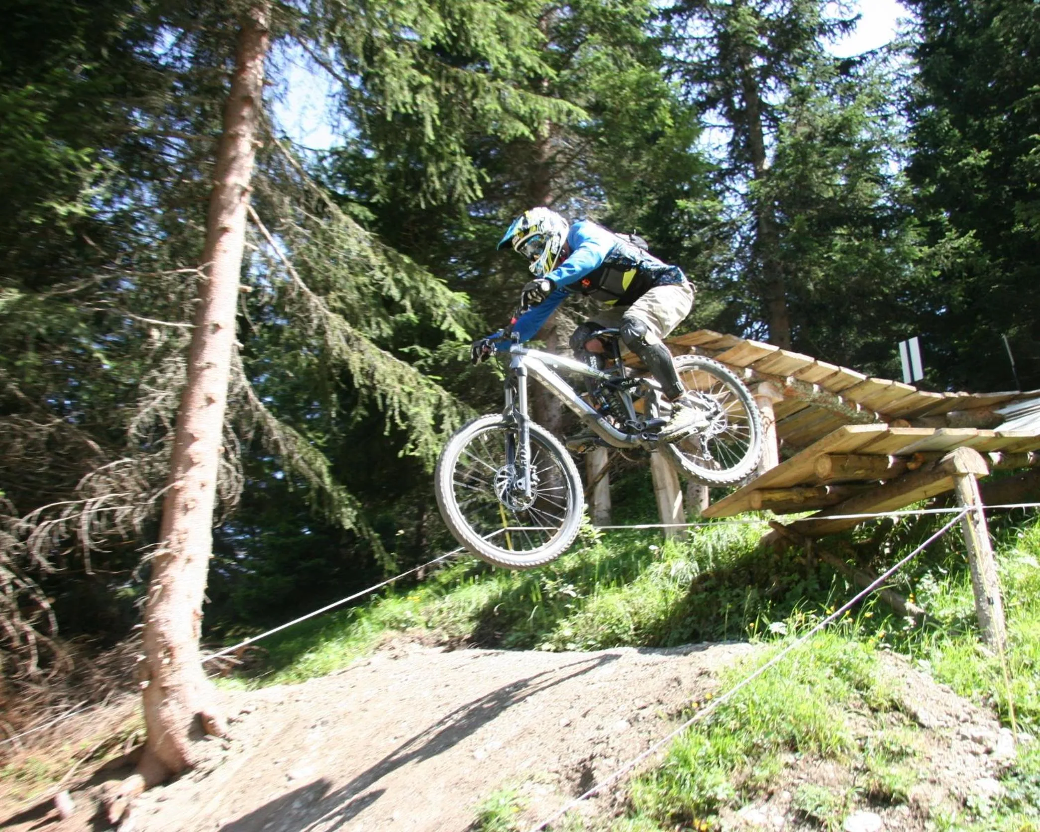 Summer in Adventure Hostel