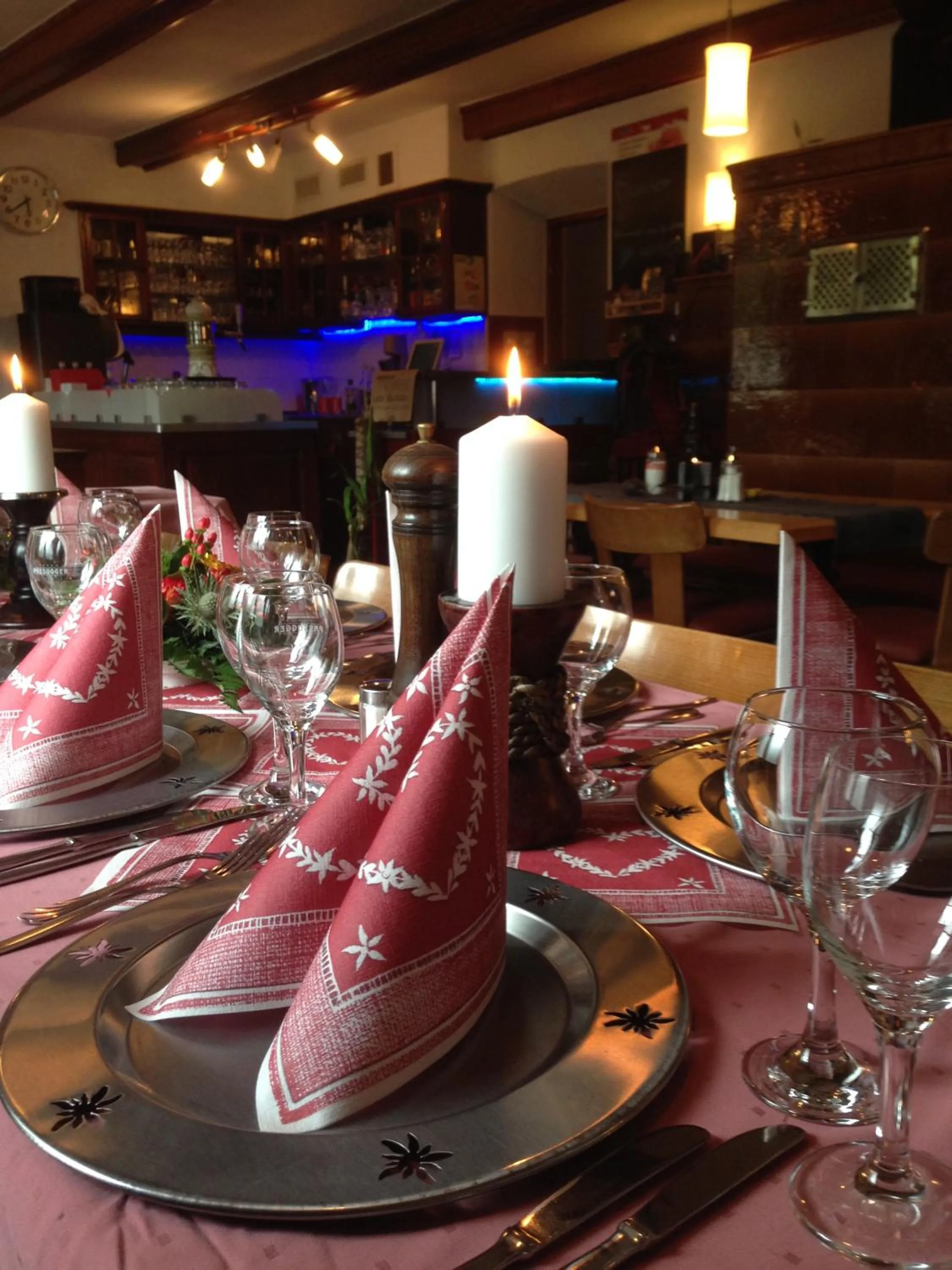 Restaurant/places to eat in Adventure Hostel