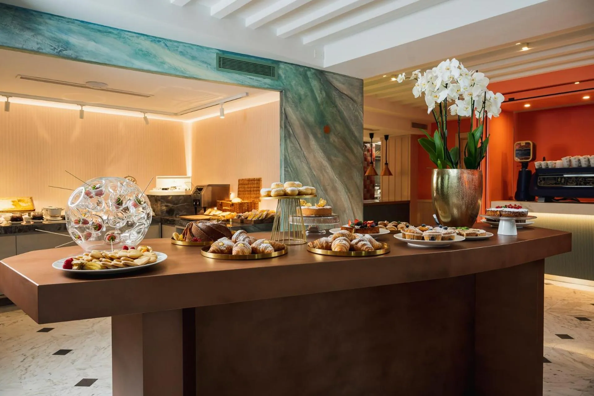 Breakfast in Hotel St.Mauritius