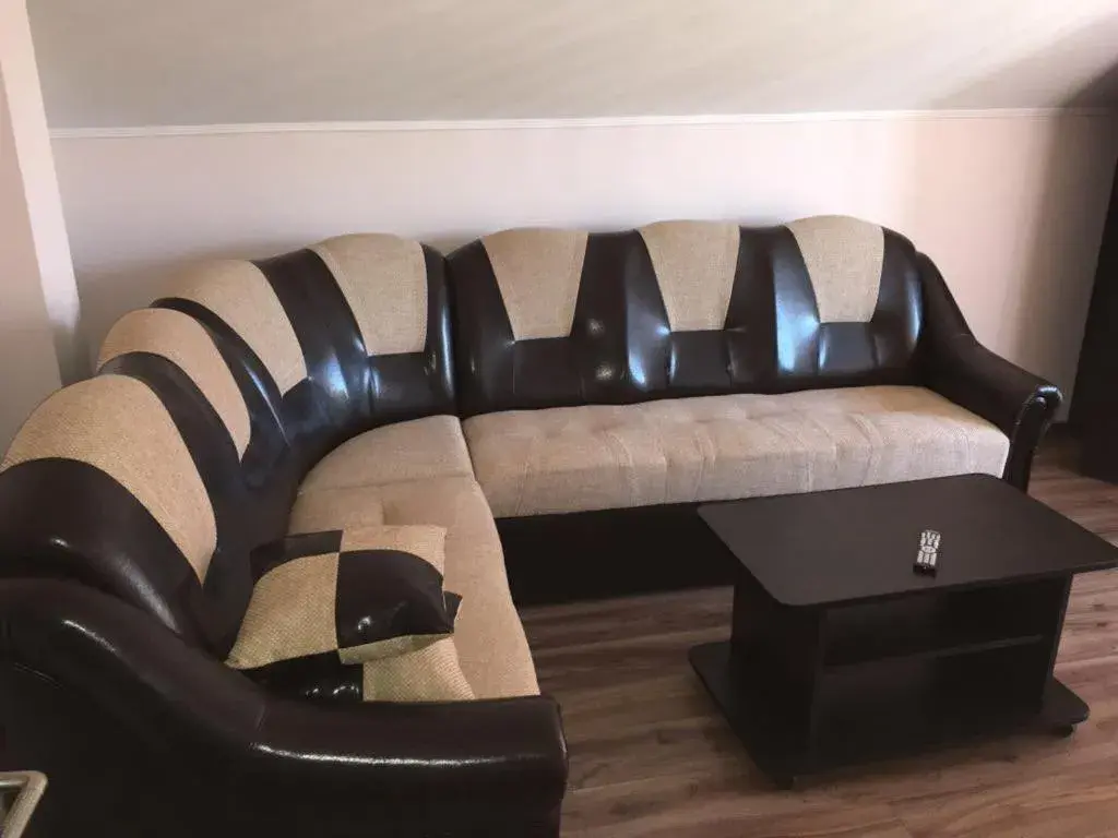 Two-Bedroom Deluxe Apartment with Balcony in Step Inn Two-Bedroom Deluxe Apartment with Balcony in Step Inn