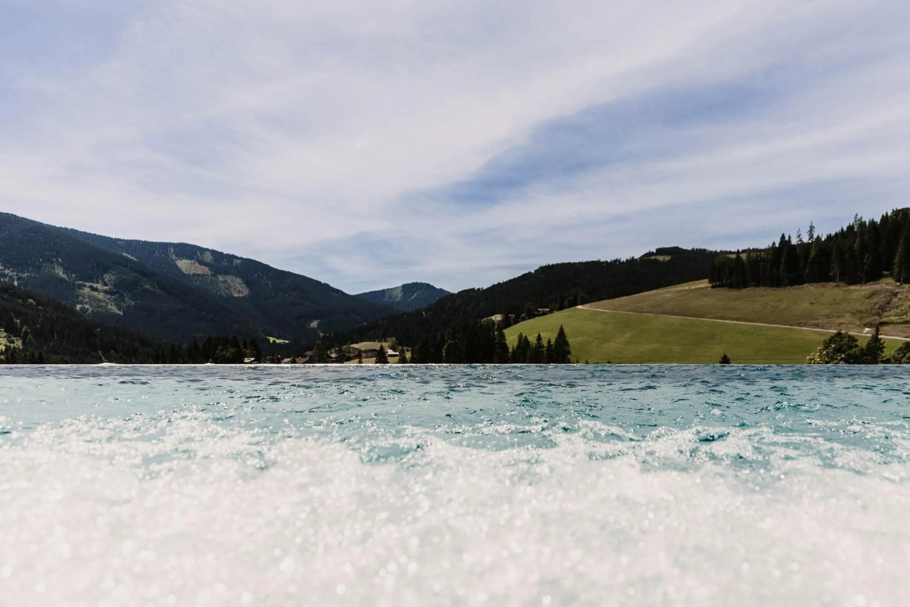 Swimming pool in Hotel Neubergerhof