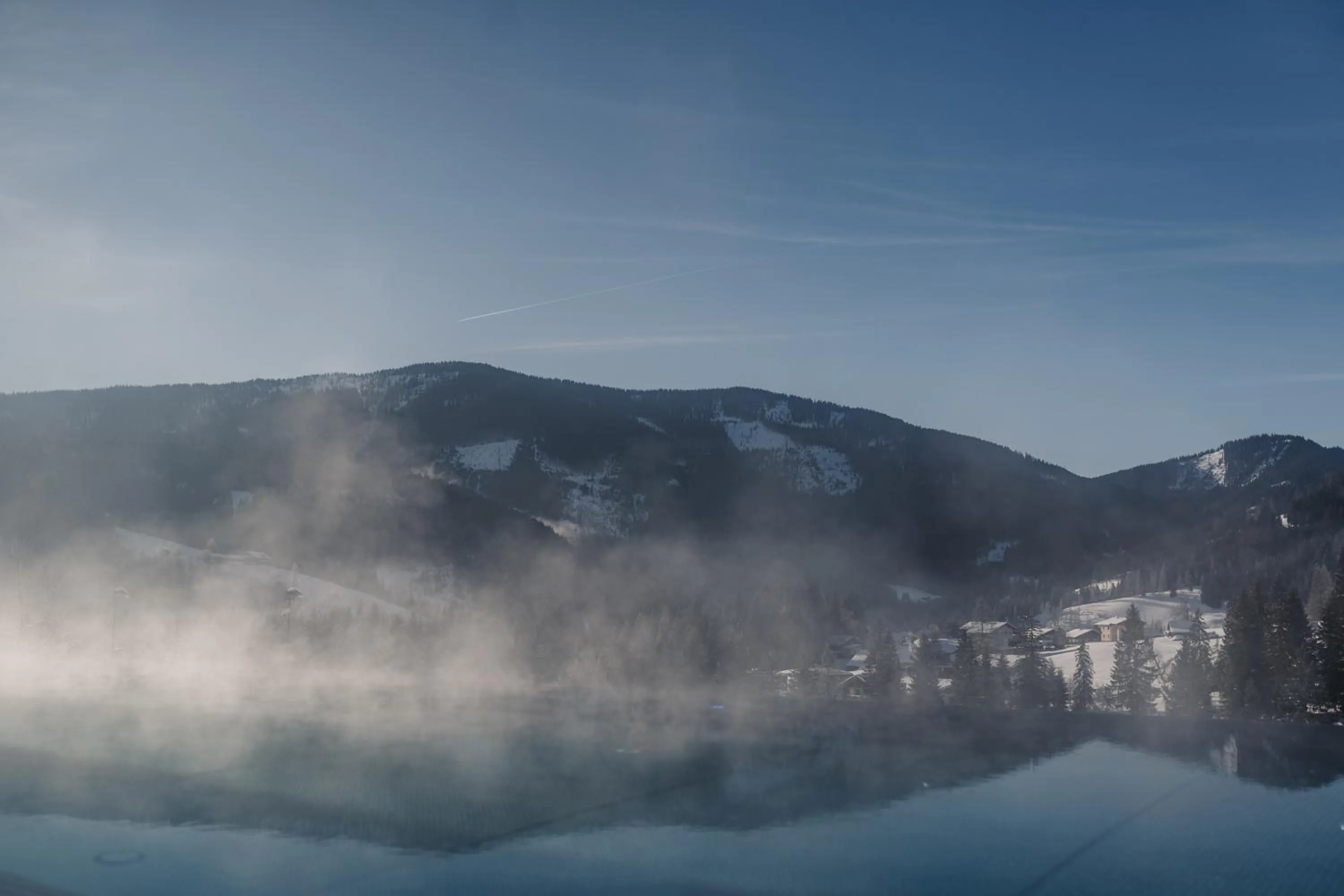 Swimming pool in Hotel Neubergerhof