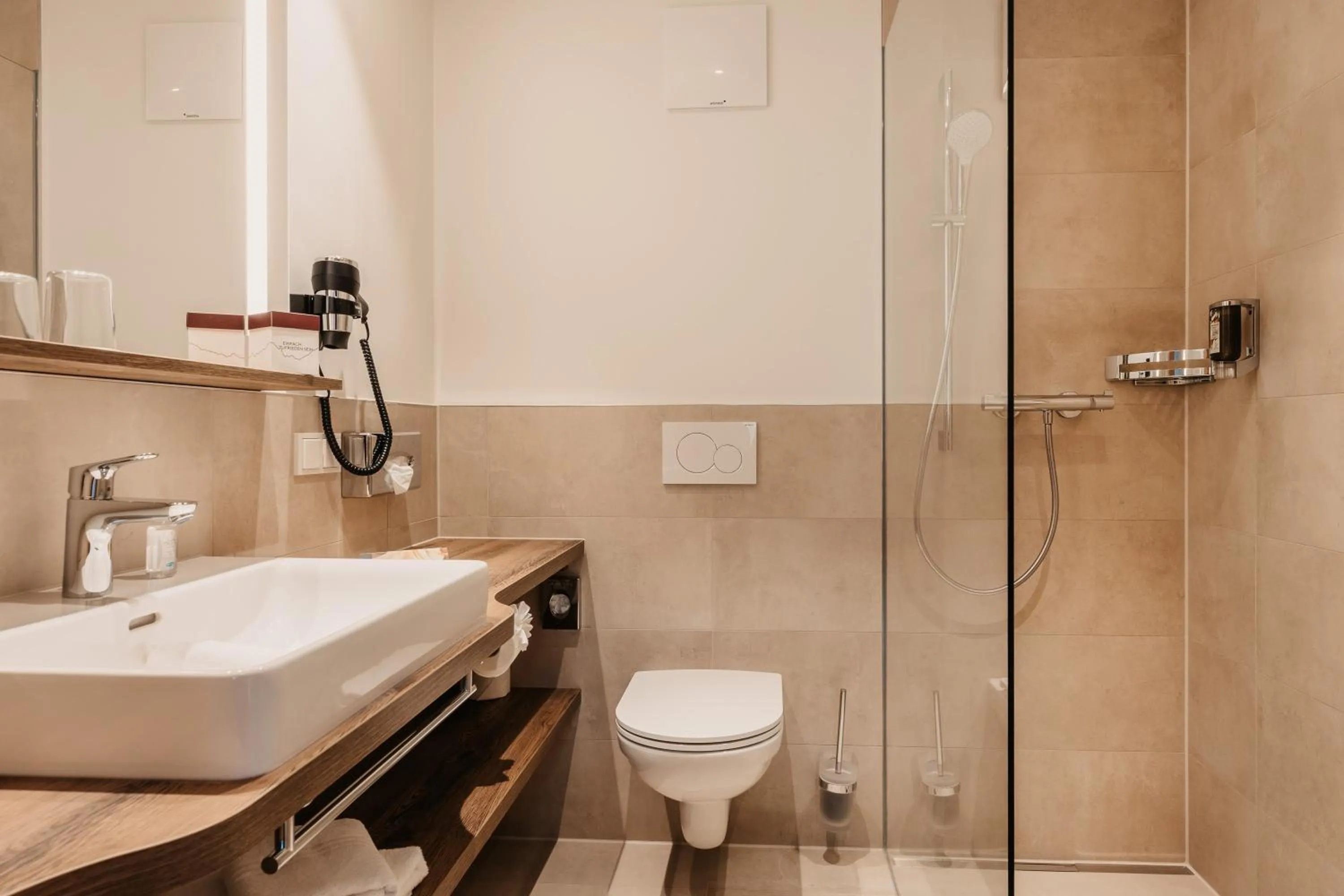 Bathroom in Hotel Neubergerhof