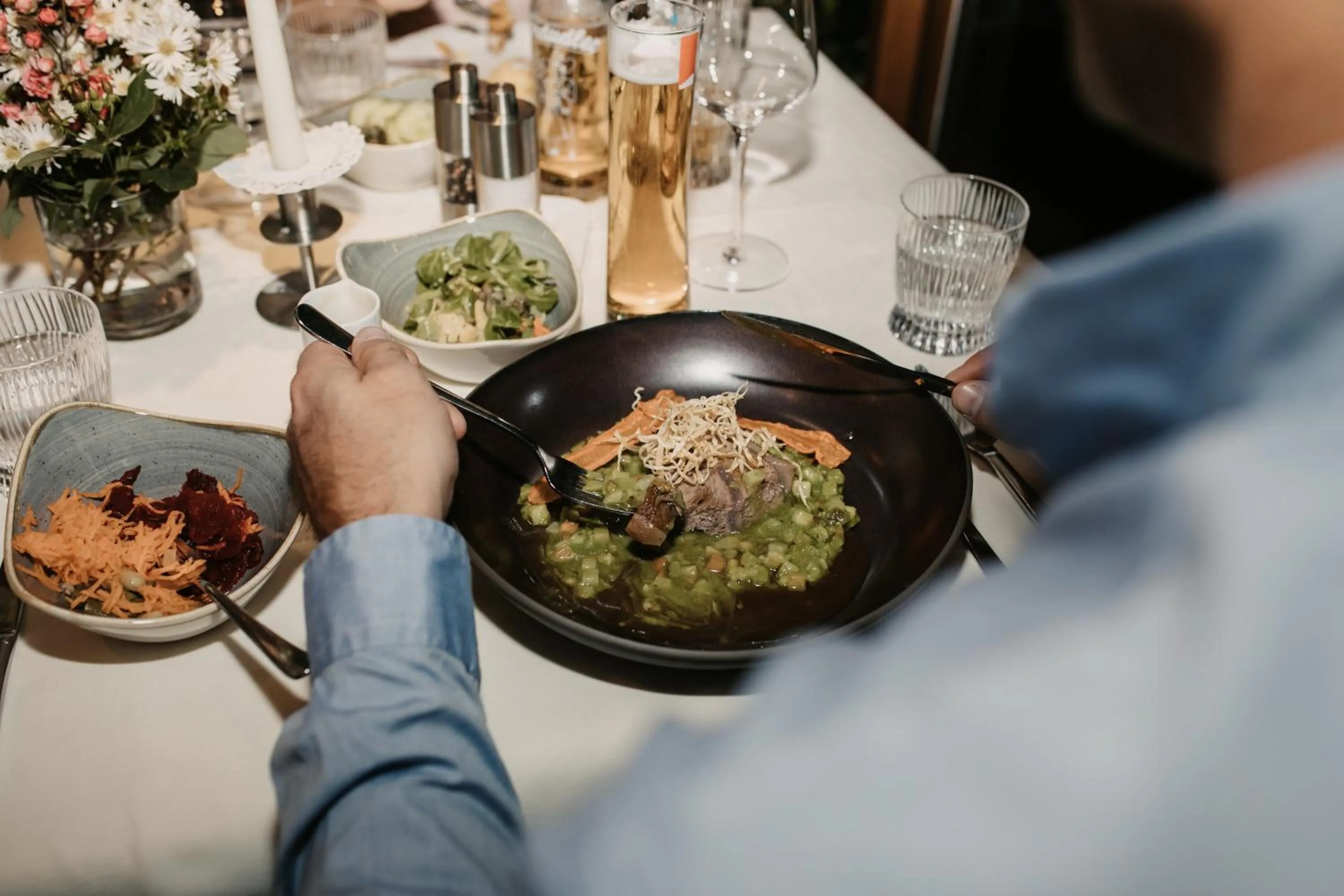 Restaurant/places to eat in Hotel Neubergerhof