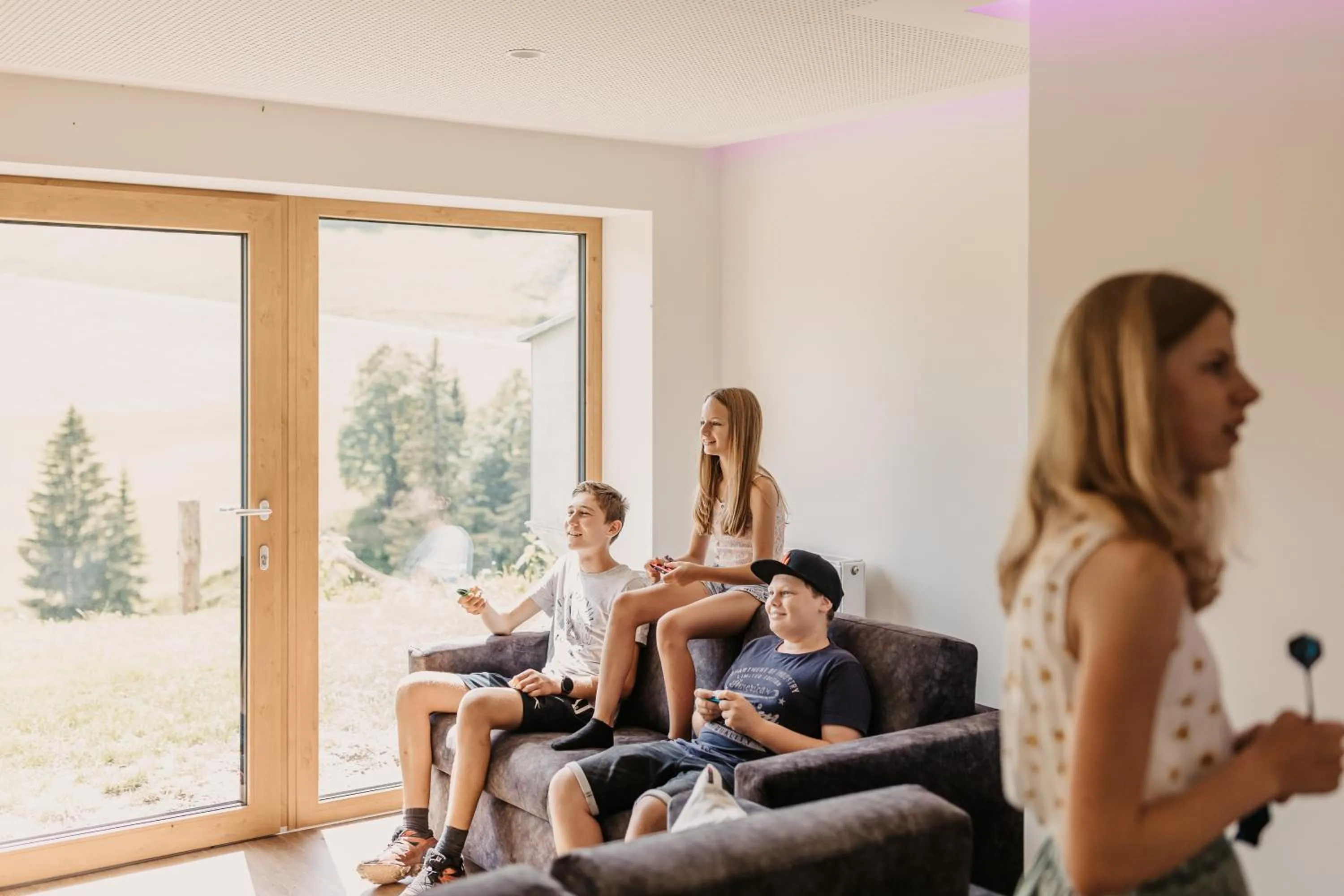 Restaurant/places to eat in Hotel Neubergerhof