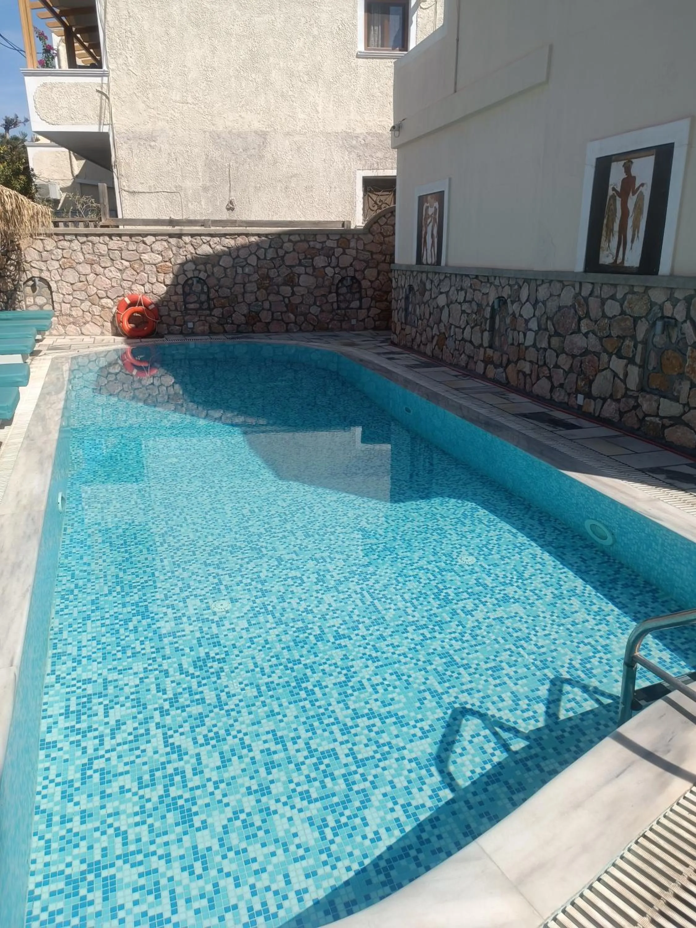 Day in Ifestia Hotel