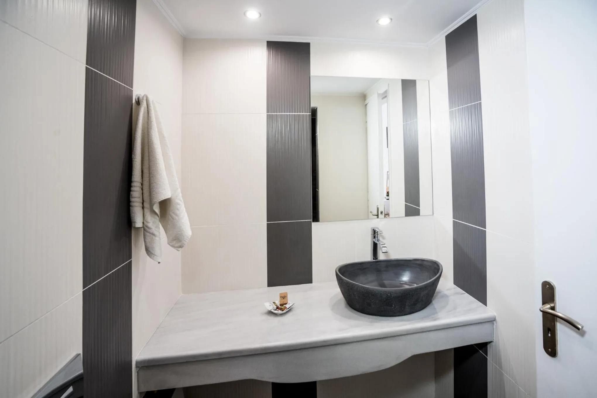 Shower in Ifestia Hotel