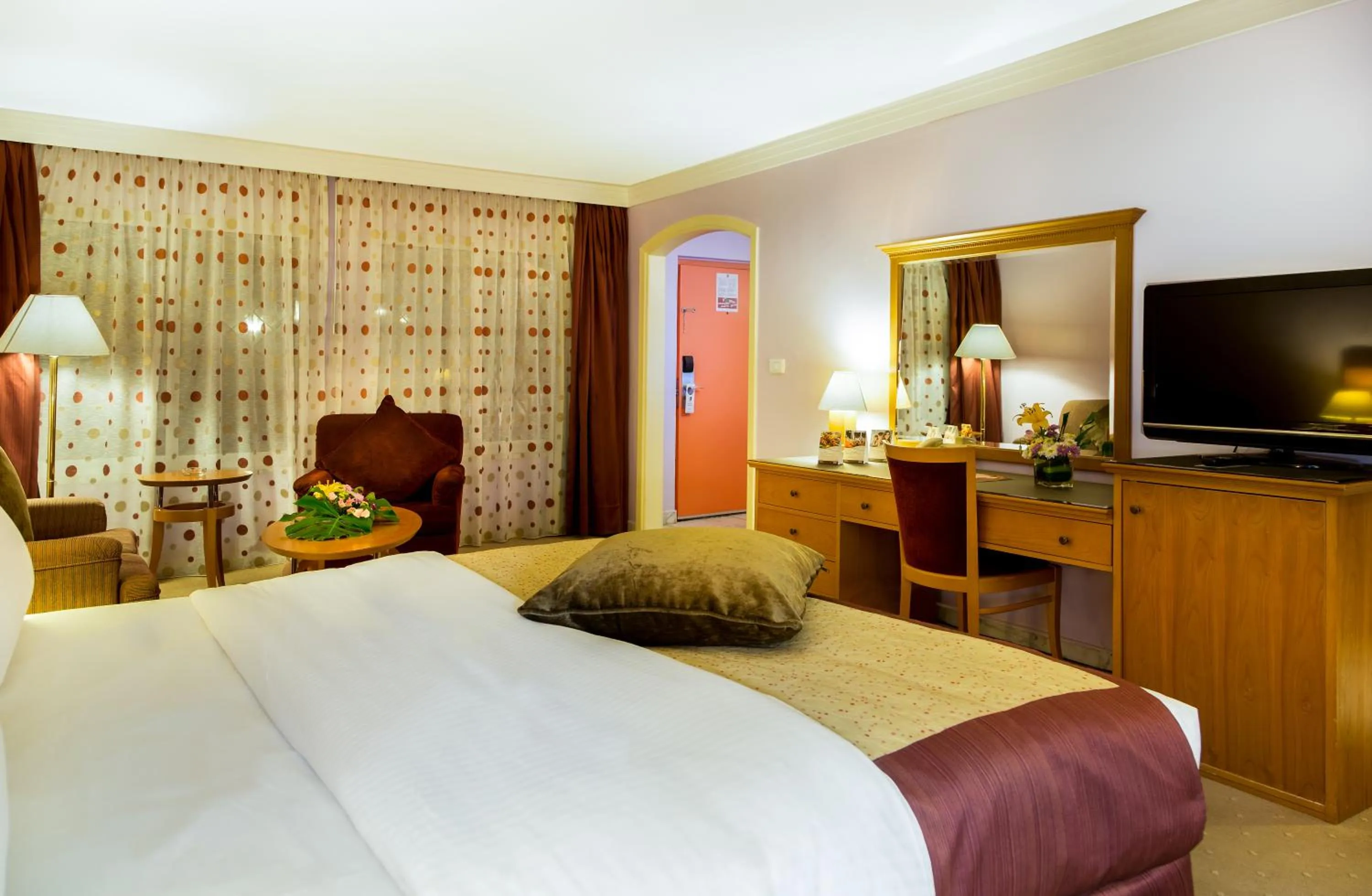 bunk bed, Bed in Petra Guest House Hotel