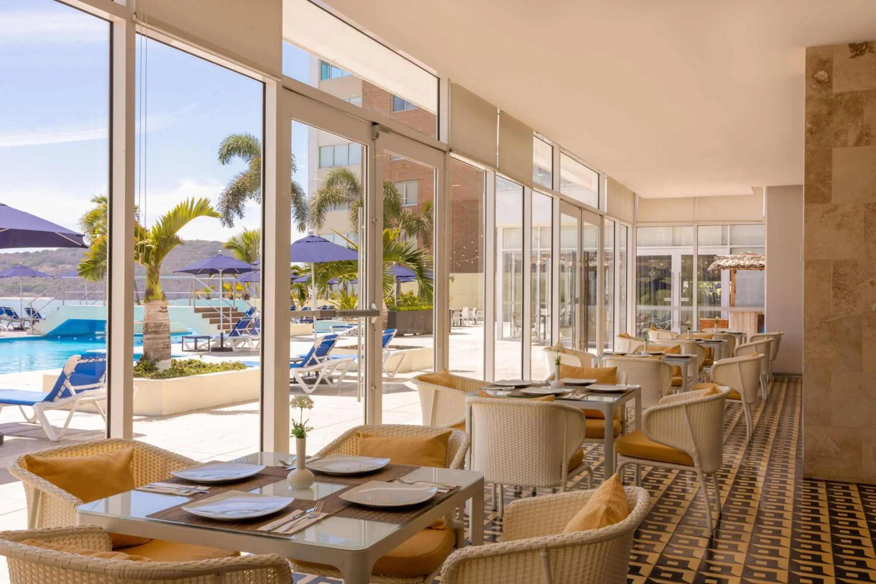 Restaurant/places to eat in DoubleTree by Hilton Mazatlan, SIN