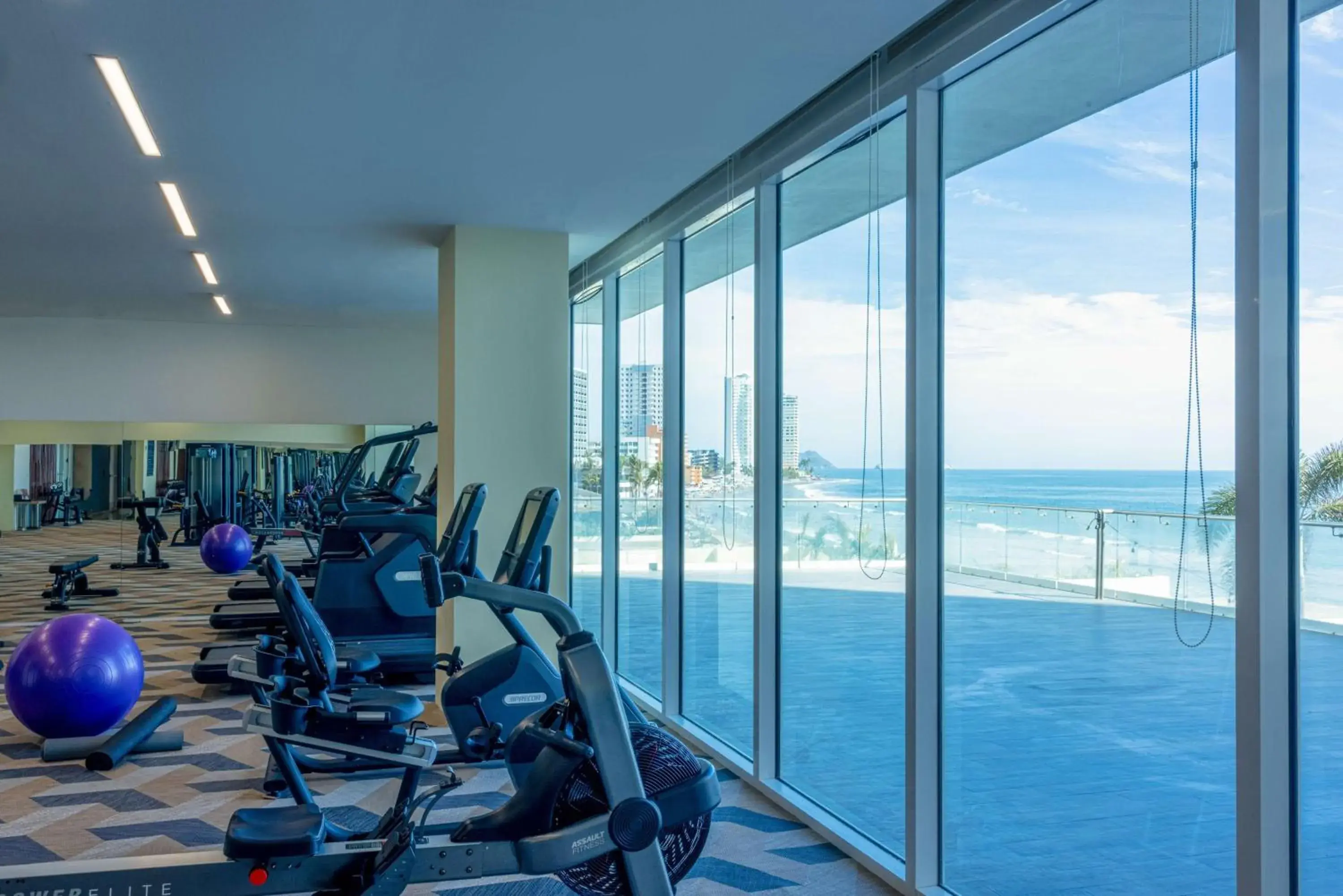 Fitness centre/facilities in DoubleTree by Hilton Mazatlan, SIN Fitness centre/facilities in DoubleTree by Hilton Mazatlan, SIN