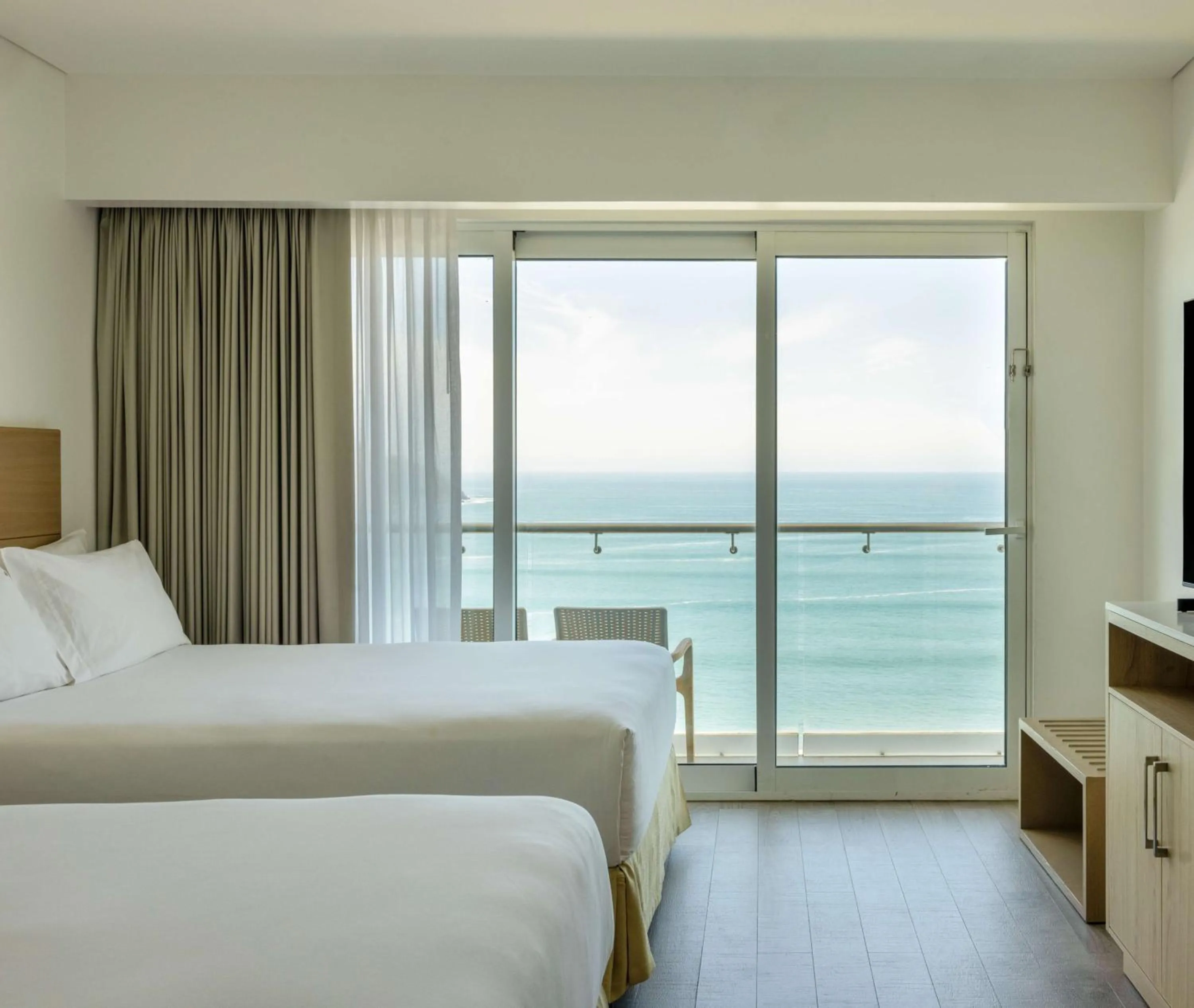 Bed in DoubleTree by Hilton Mazatlan, SIN