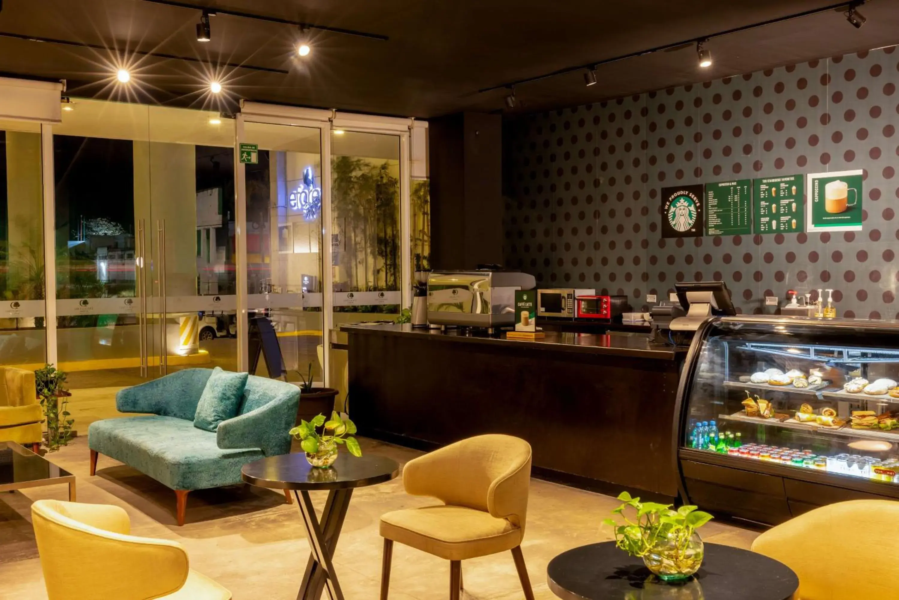 Restaurant/places to eat in DoubleTree by Hilton Mazatlan, SIN Restaurant/places to eat in DoubleTree by Hilton Mazatlan, SIN