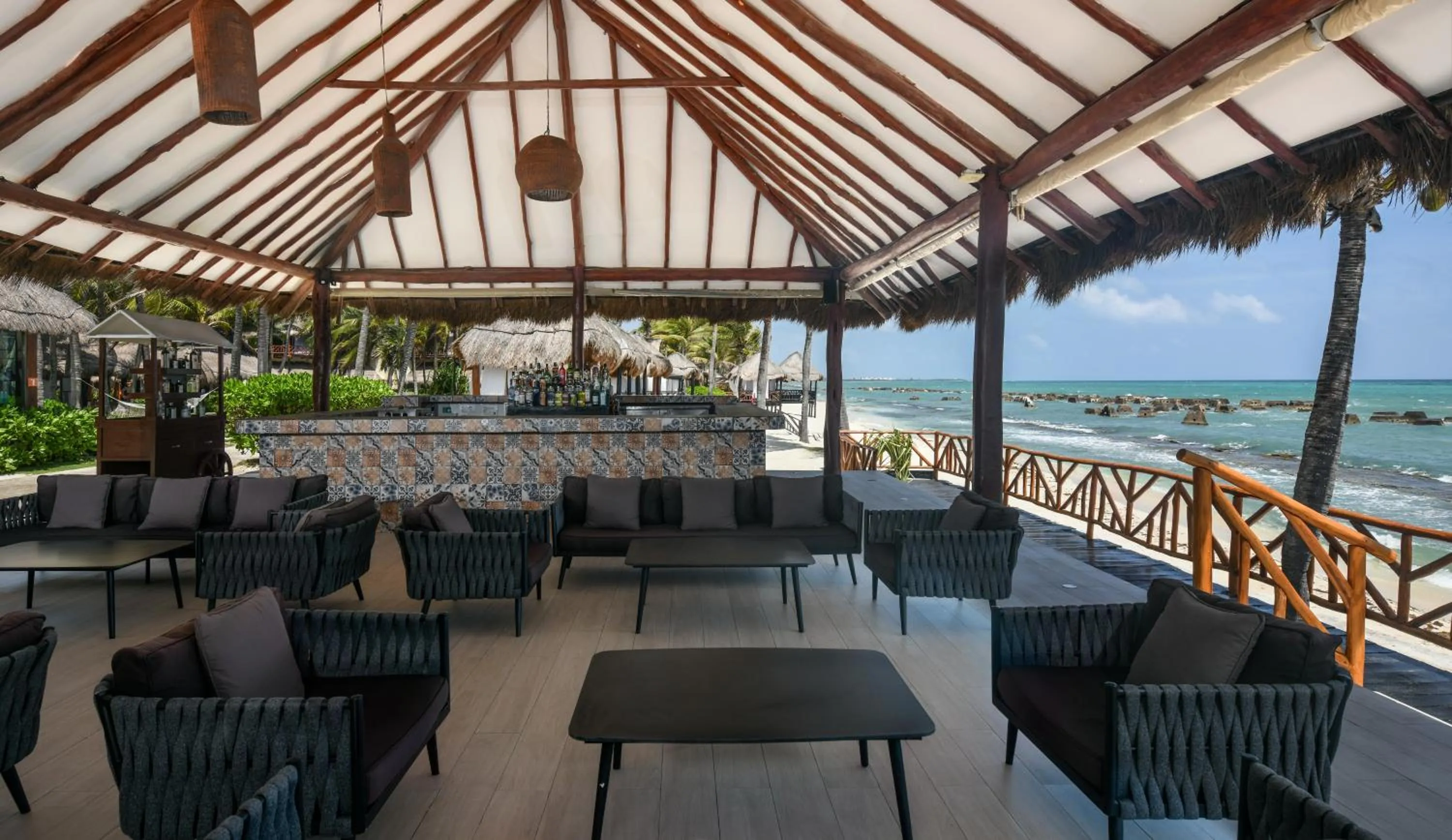 Lounge or bar in El Dorado Casitas Royale Catamarán, Cenote & More Inclusive